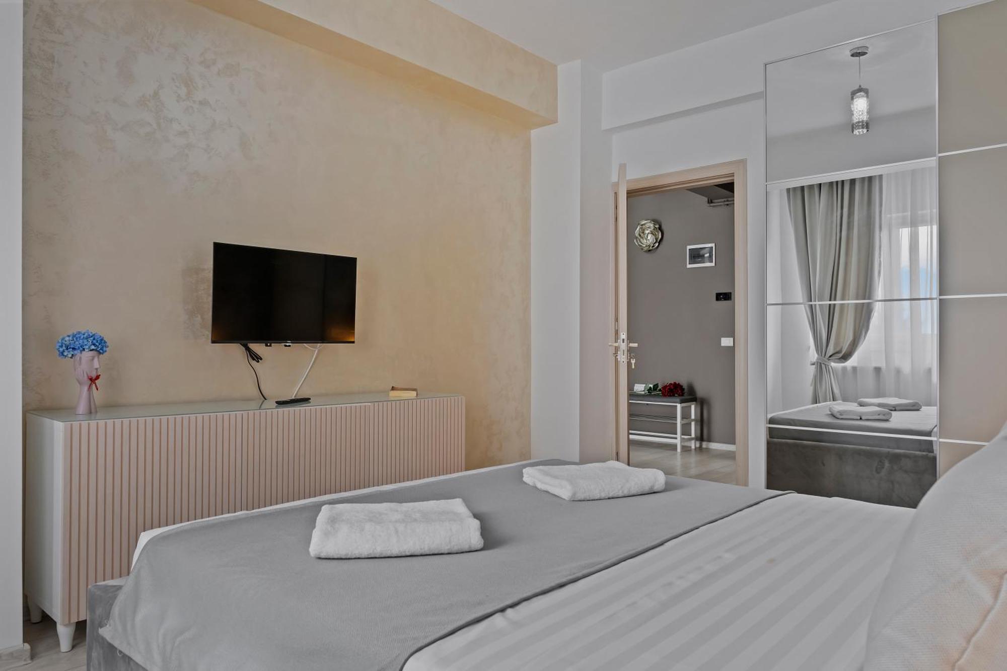 My Is Your Apartament
