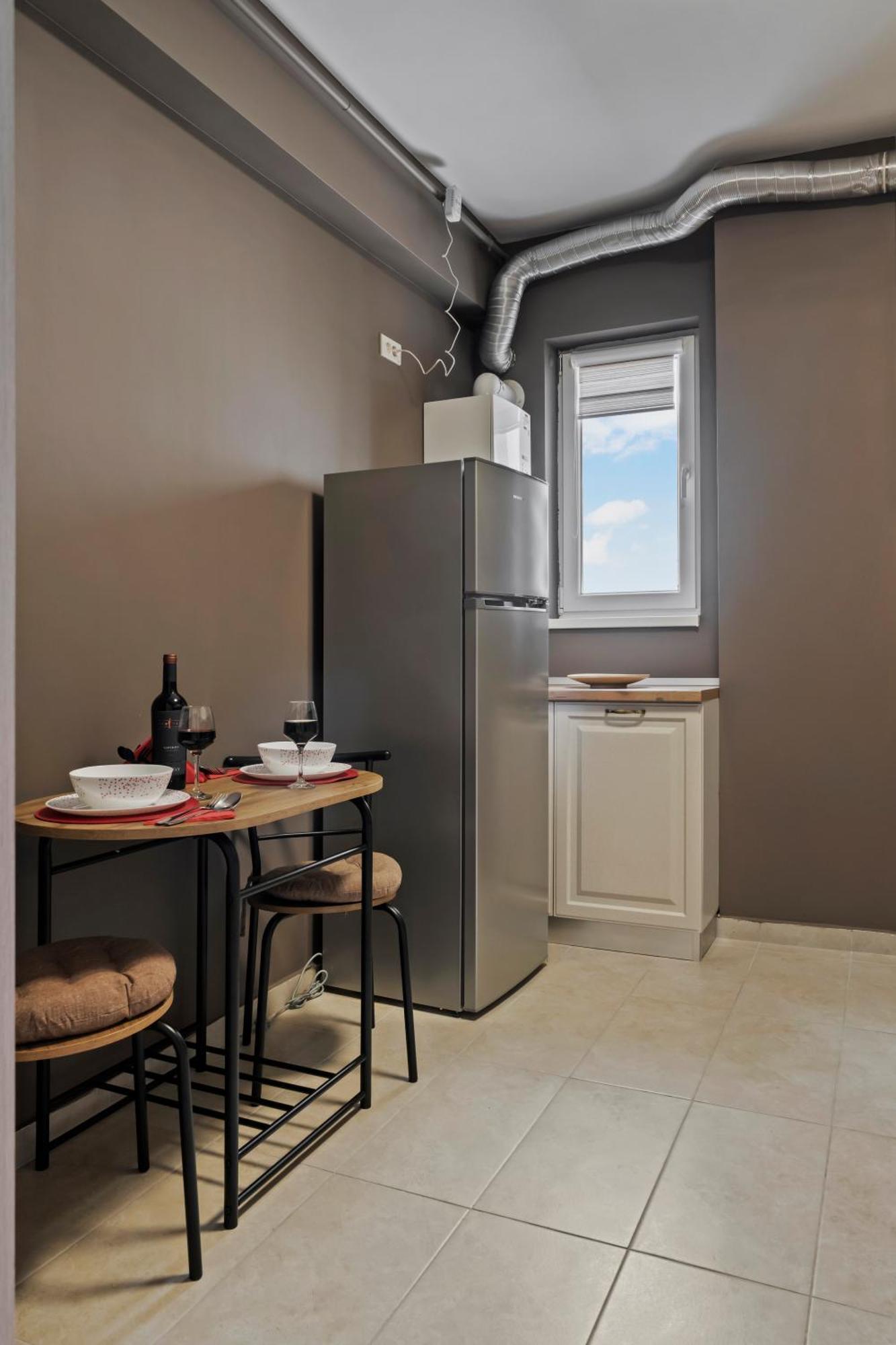 My Is Your Apartament *