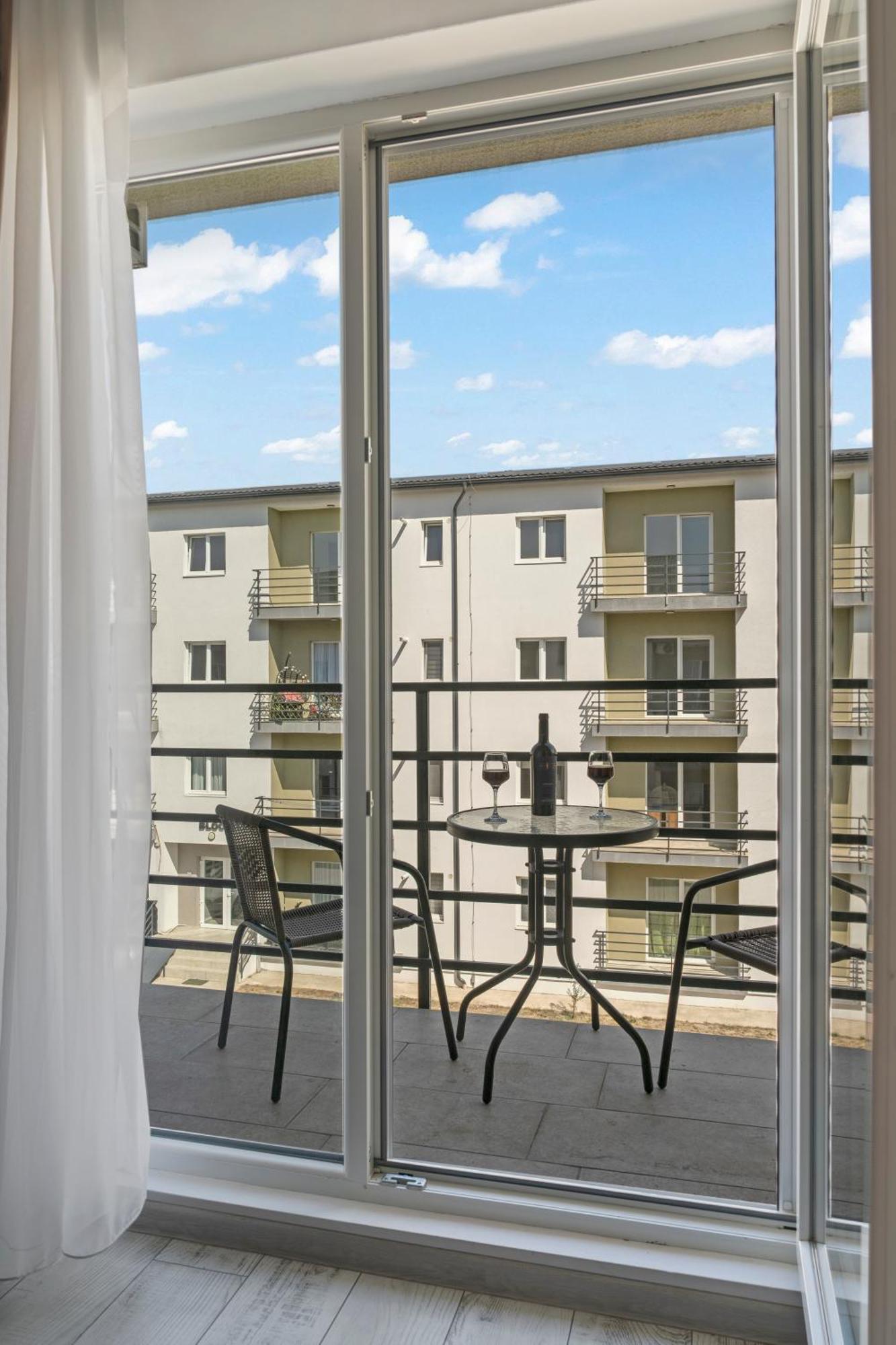 Comfort Azure Apartment