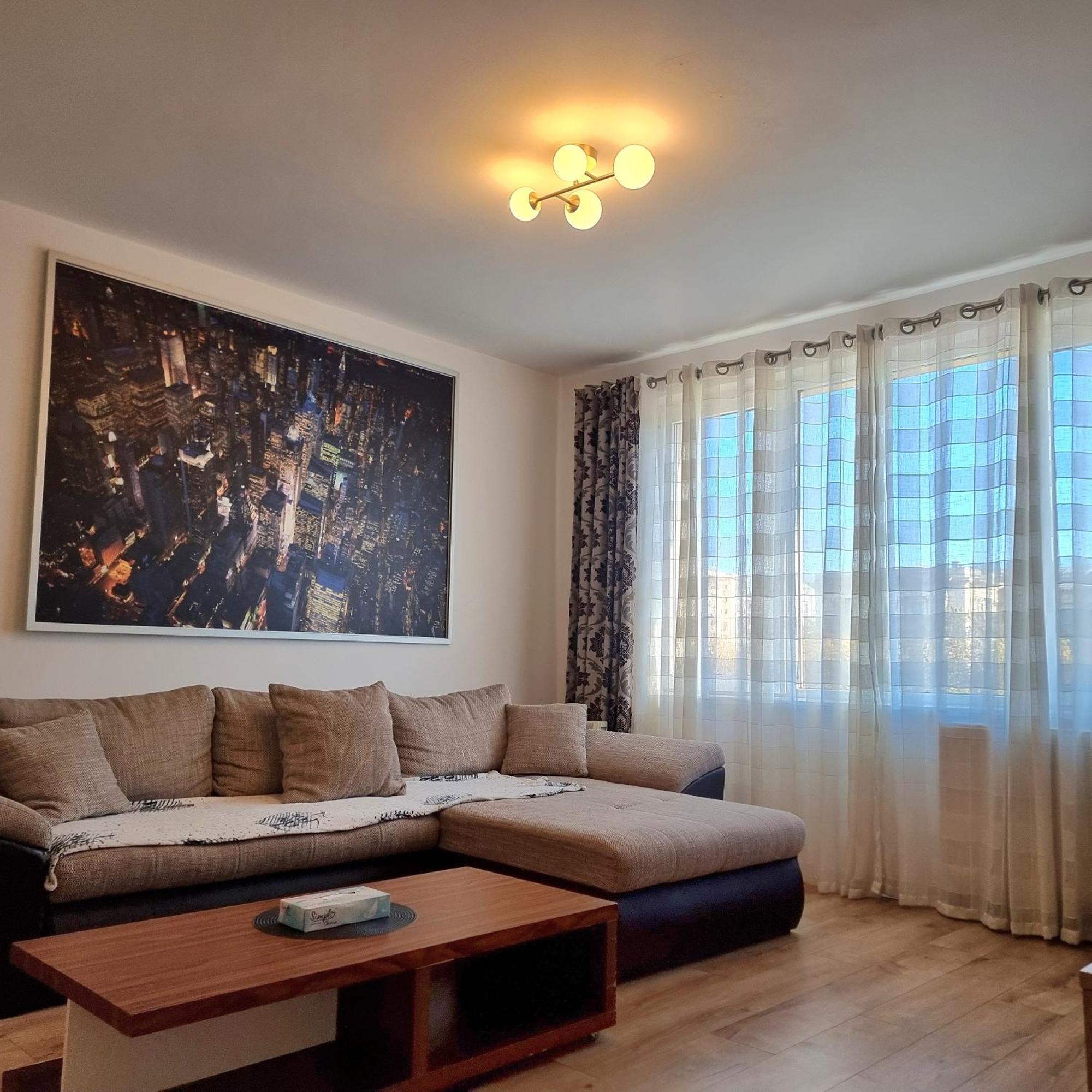 Location With Iconic View - Sala Palatului Bucharest