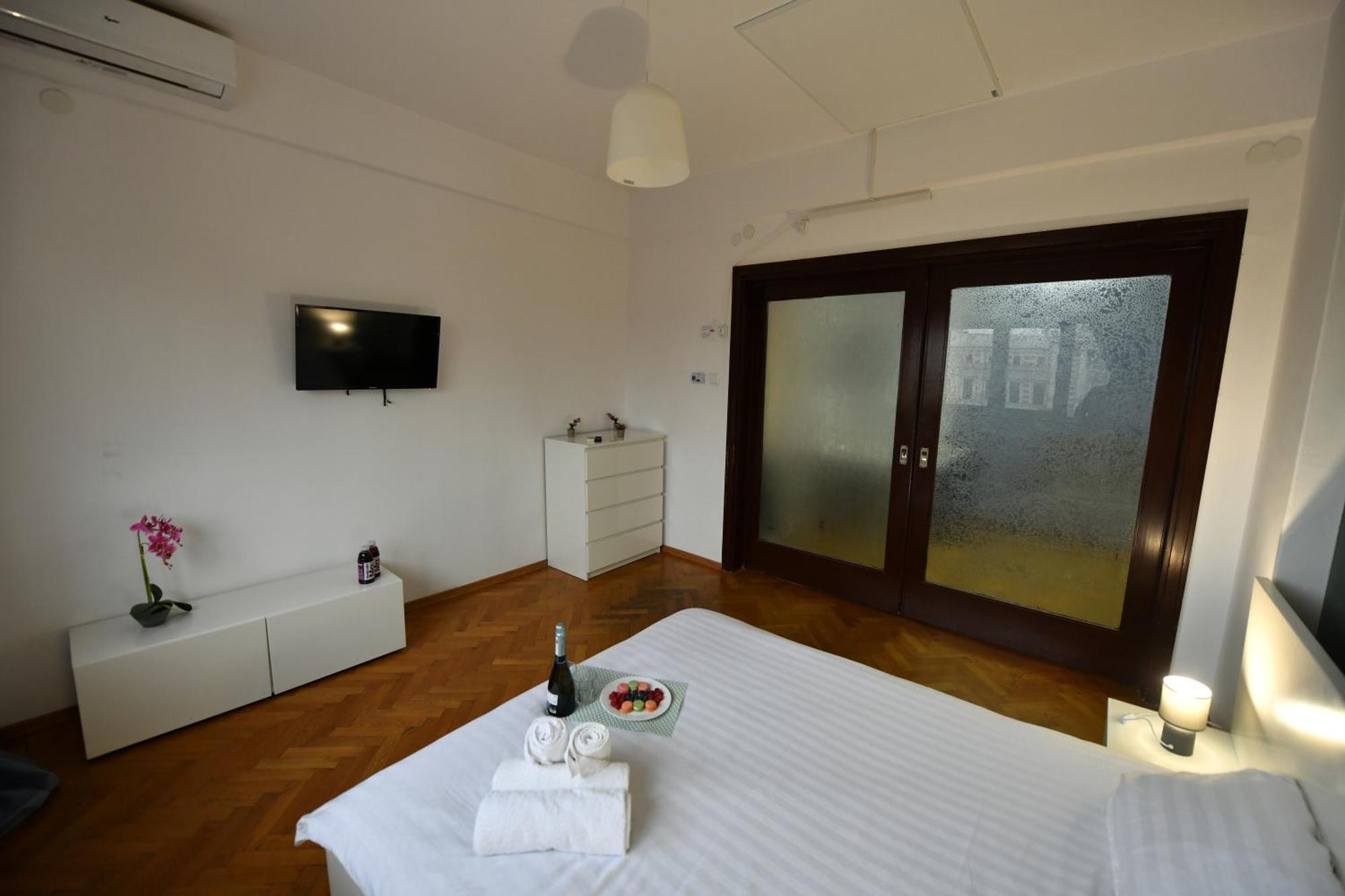 Apartamento Boulevard View 2br In Old Town *