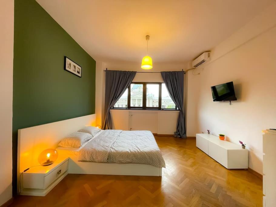 Boulevard View 2br In Old Town Apartamento *