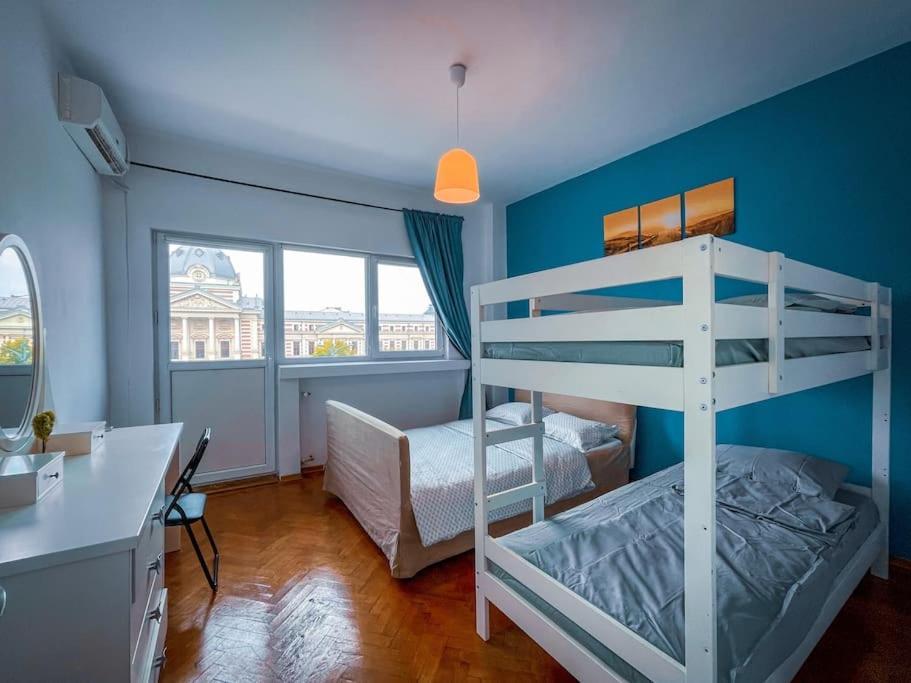 Boulevard View 2br In Old Town *