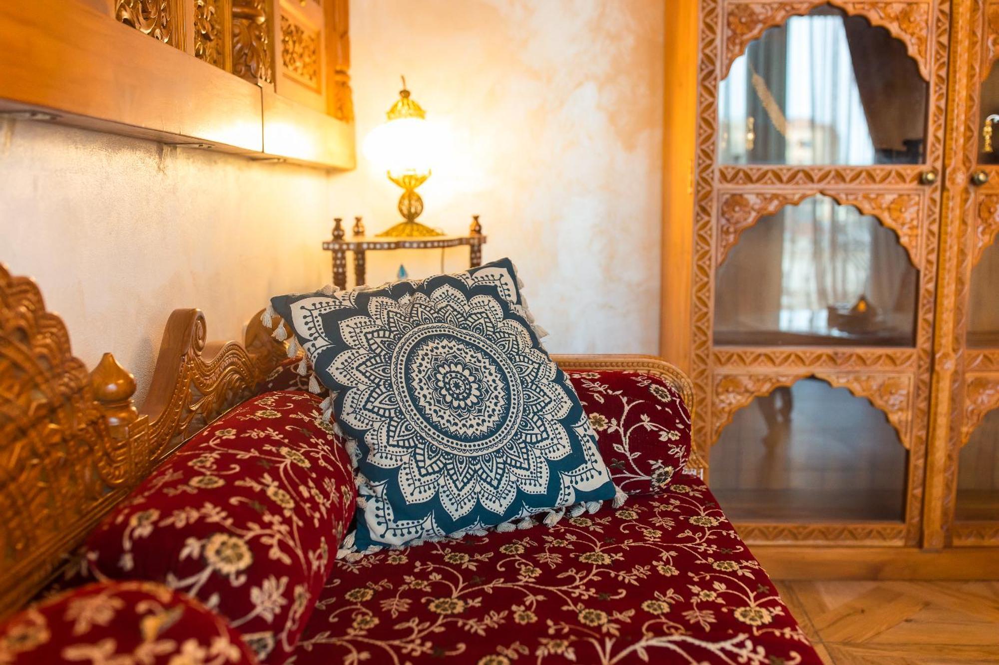 Hidden Gem Antique With Stunning Views Apartment *