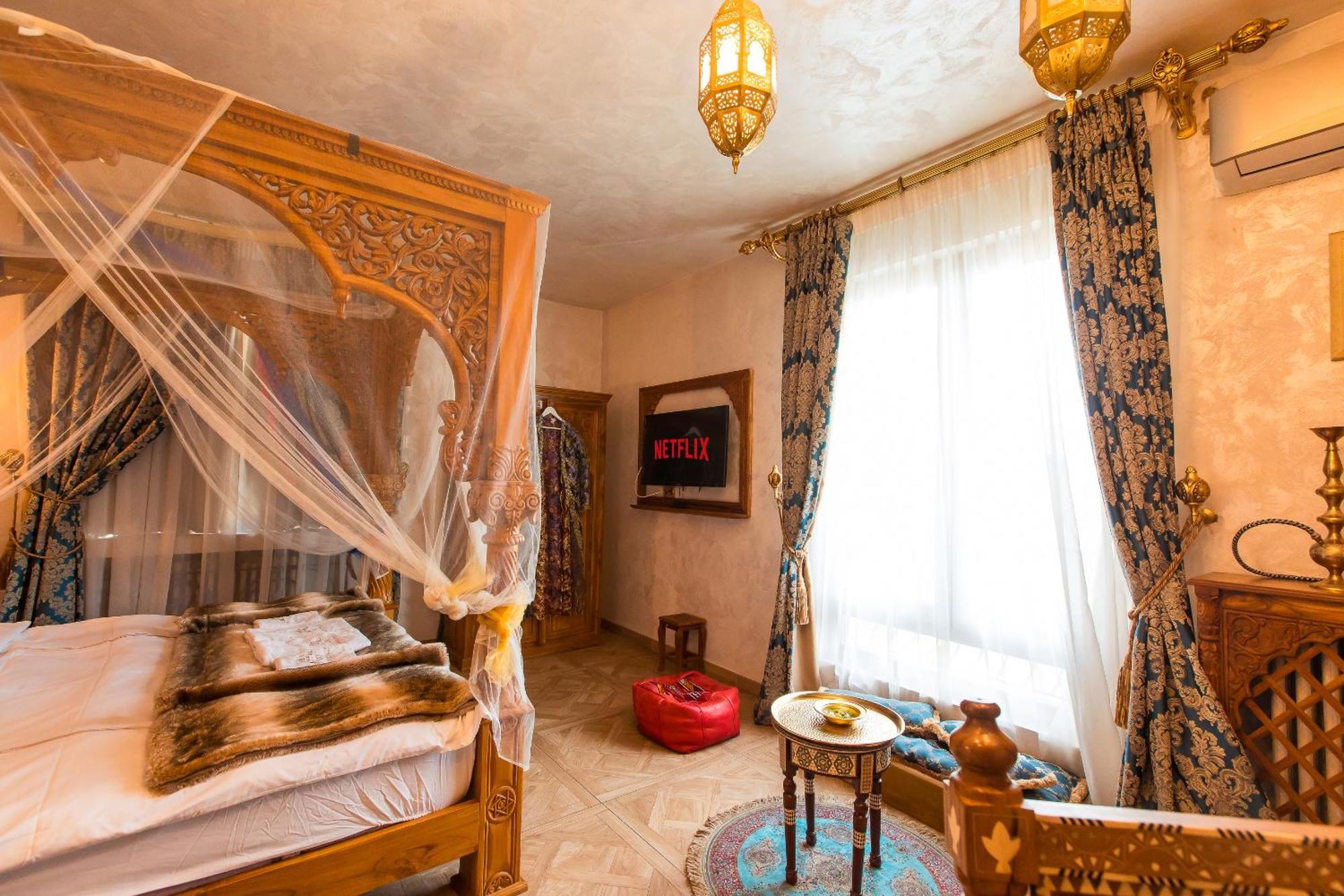 Hidden Gem Antique With Stunning Views Apartment *