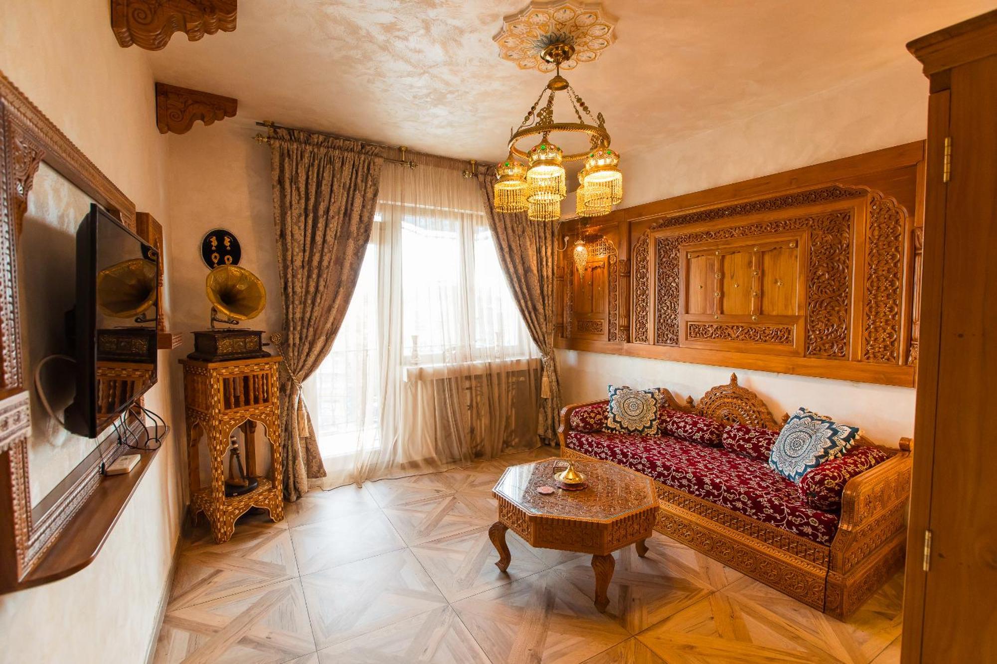 Hidden Gem Antique With Stunning Views
