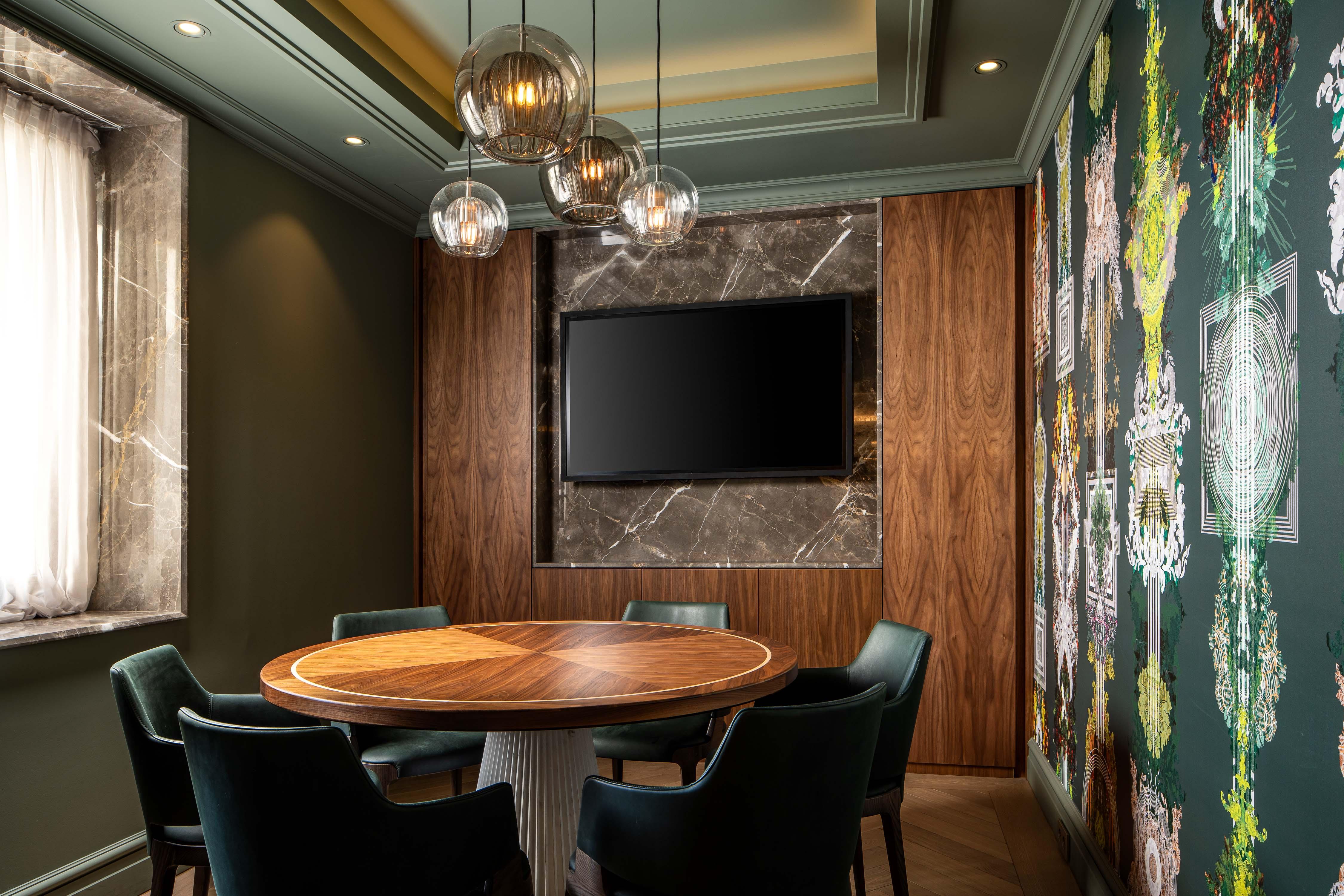 Hotel Intercontinental Athenee Palace Bucharest, An Ihg Bucareste