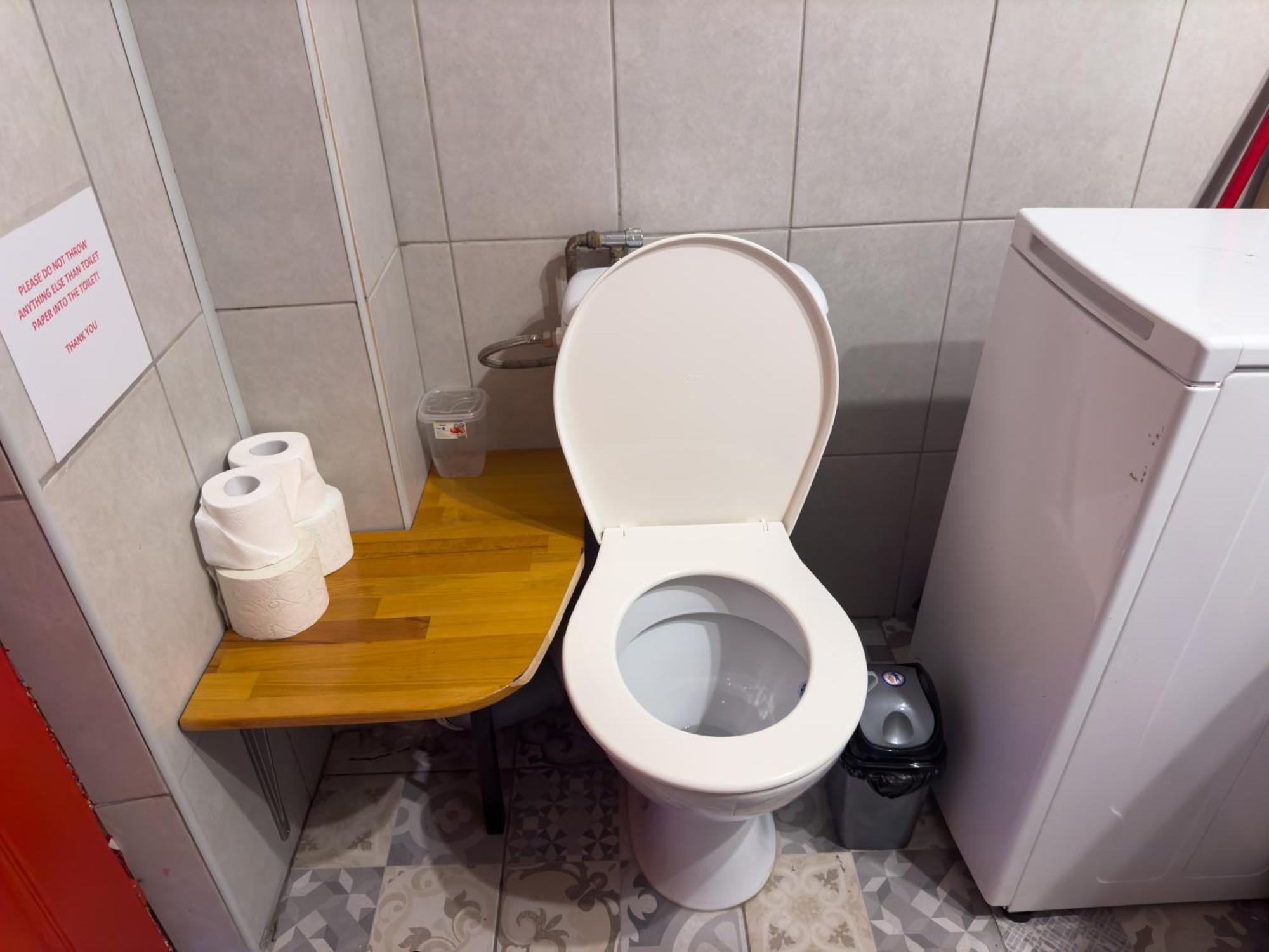 Retreat Universitate Apartamento