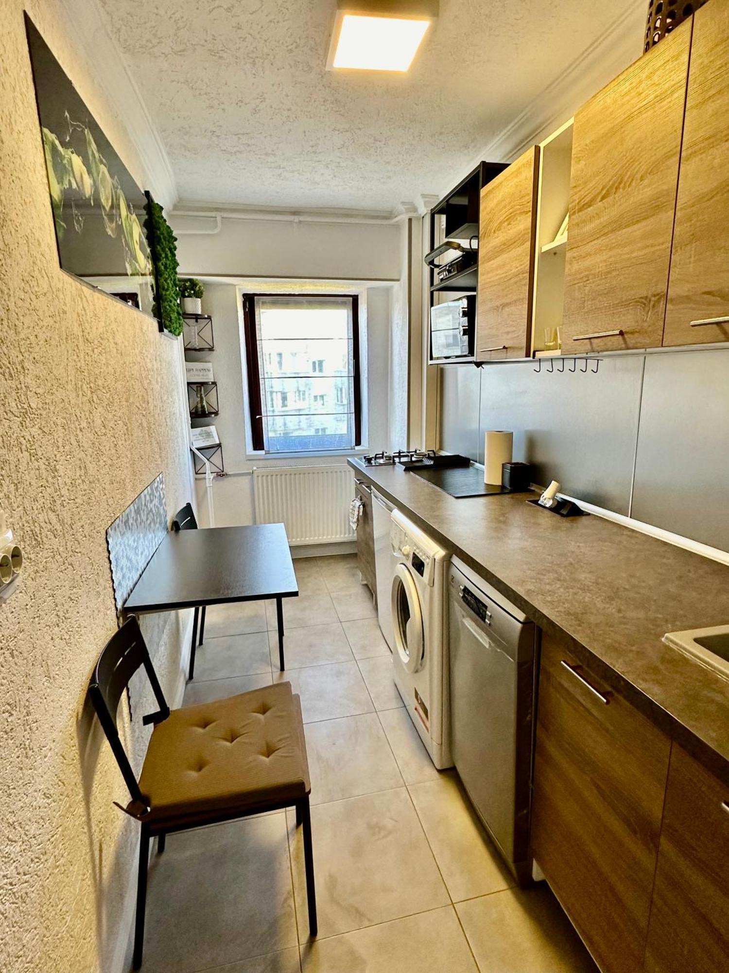 Ralav Apartment *