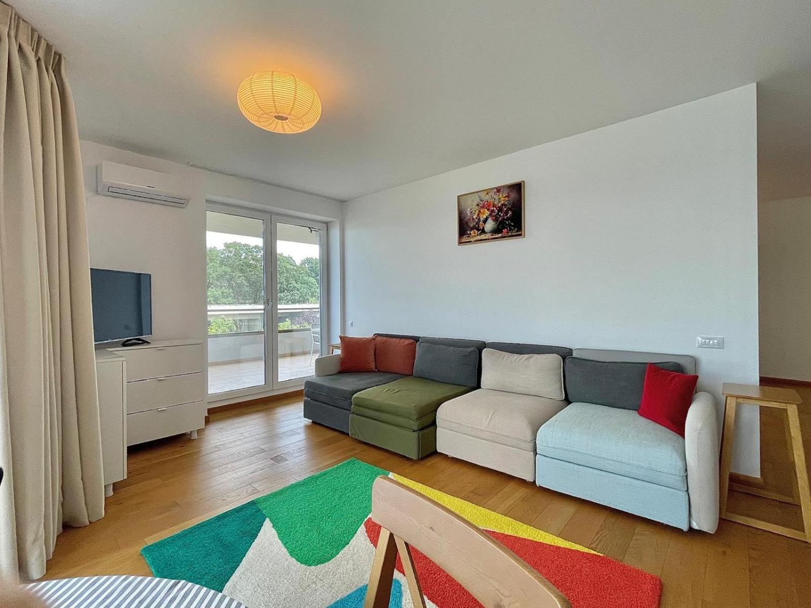 Apartment No 207 Lebada *