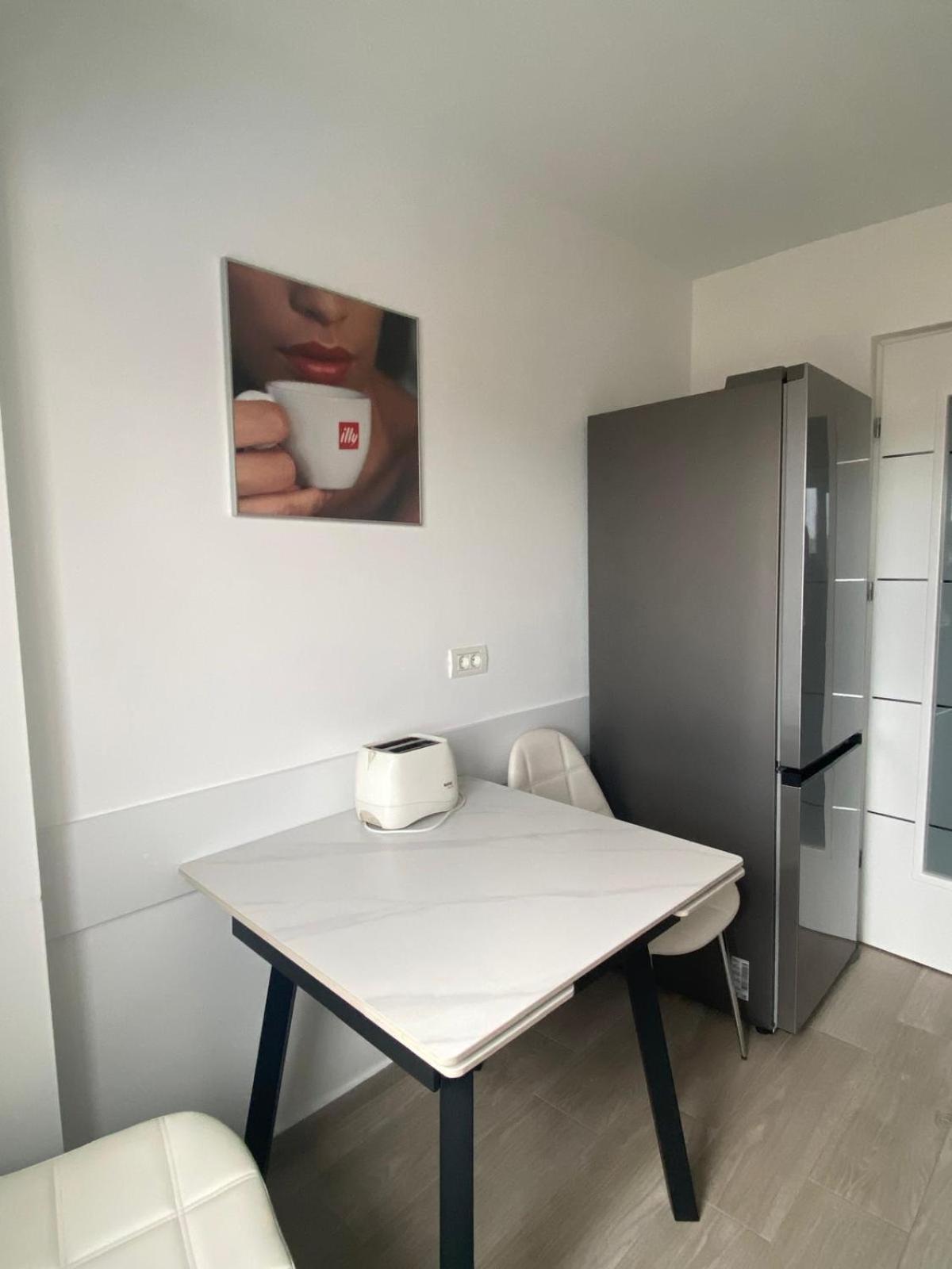 Apartamento Ely Glow Decebal Piata Alba Iulia Bucareste