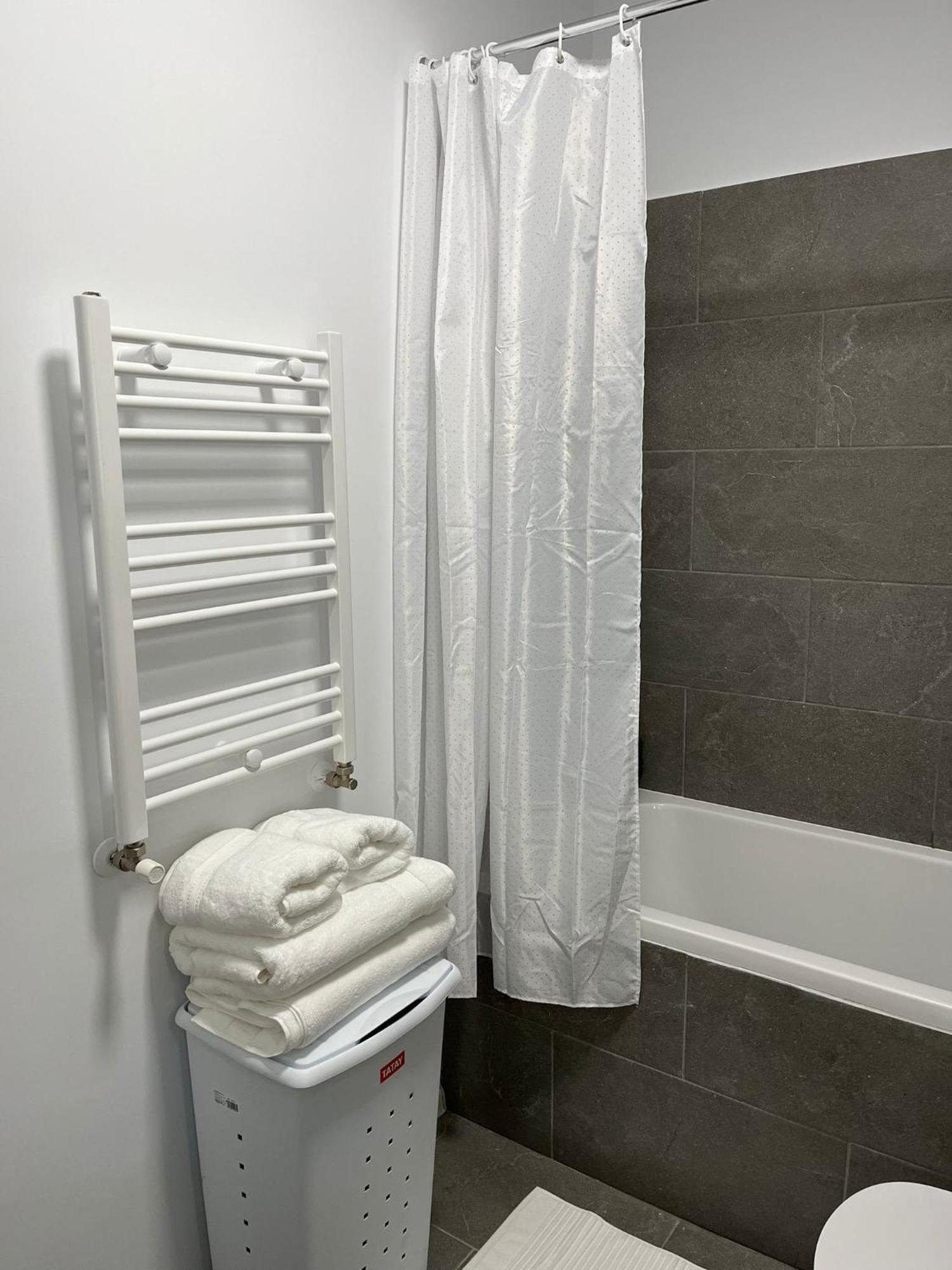 Apartment 3