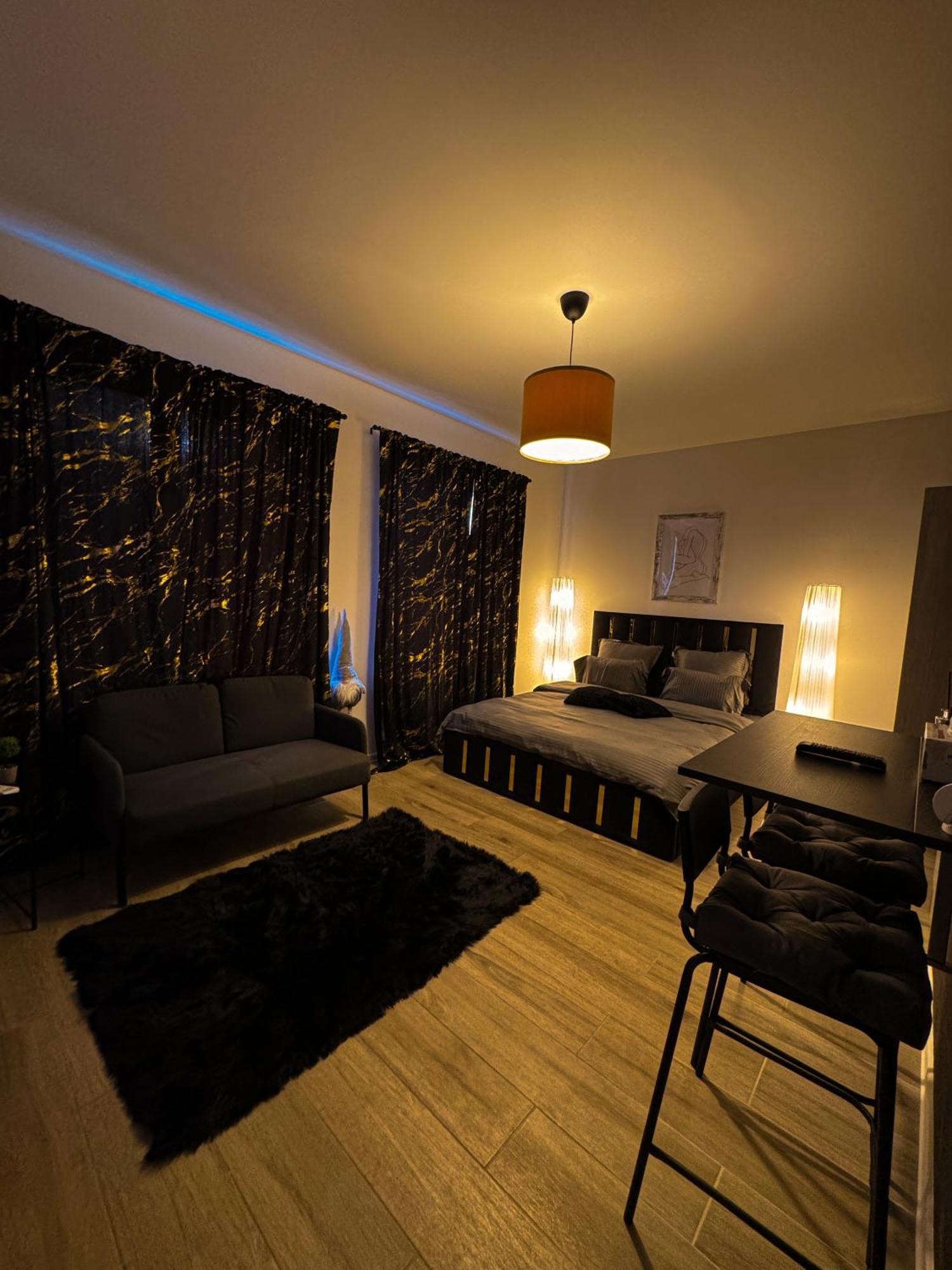 Elegant Escape 2 * Bucharest