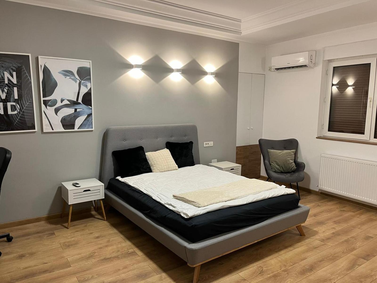 Panaromic View Penthouse In The Heart Of Holiday home Bucharest