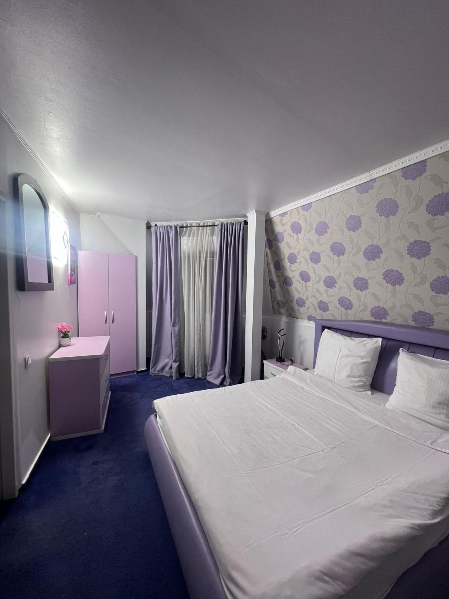 Evozava Hotel