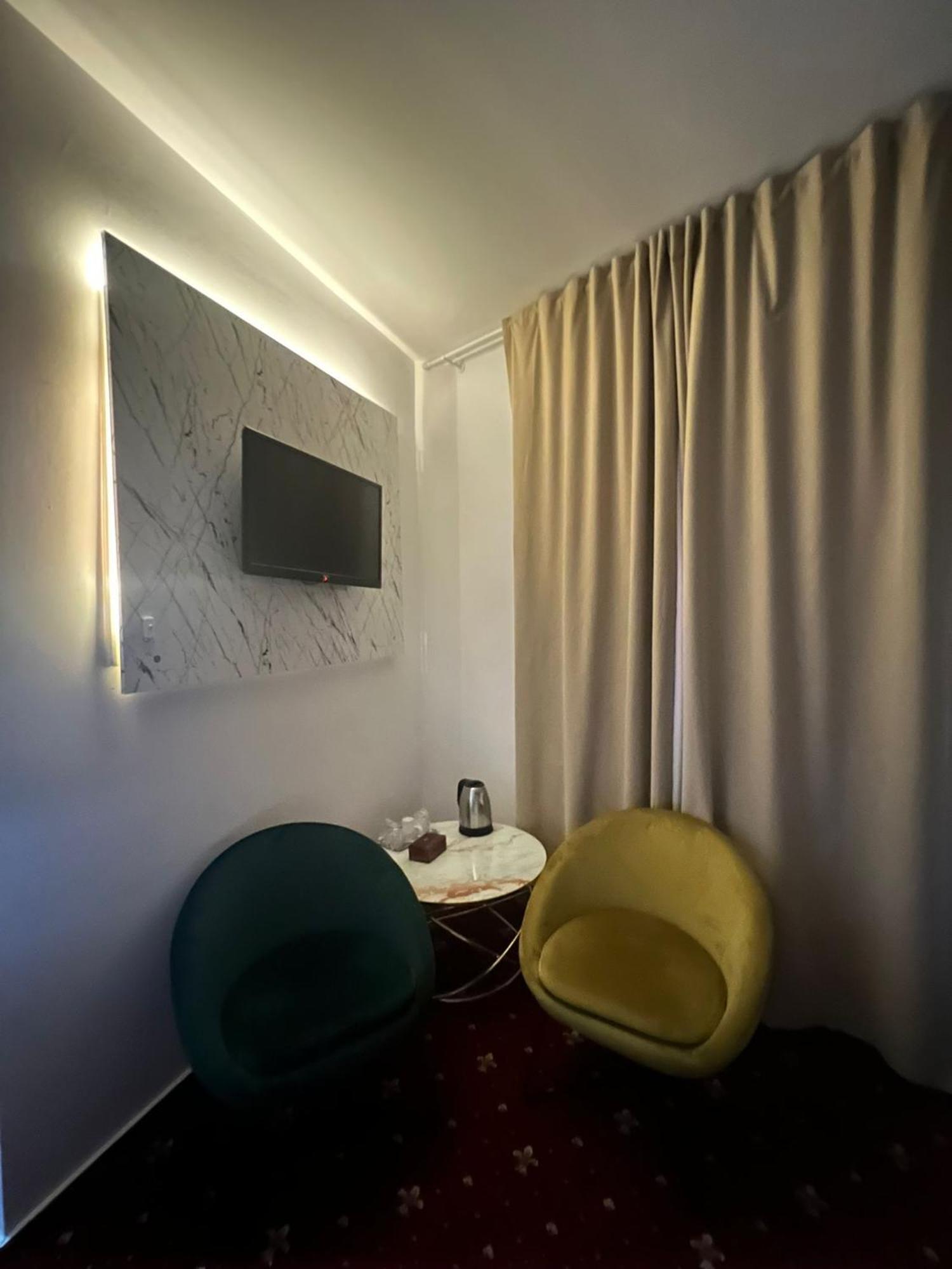 Evozava 3*