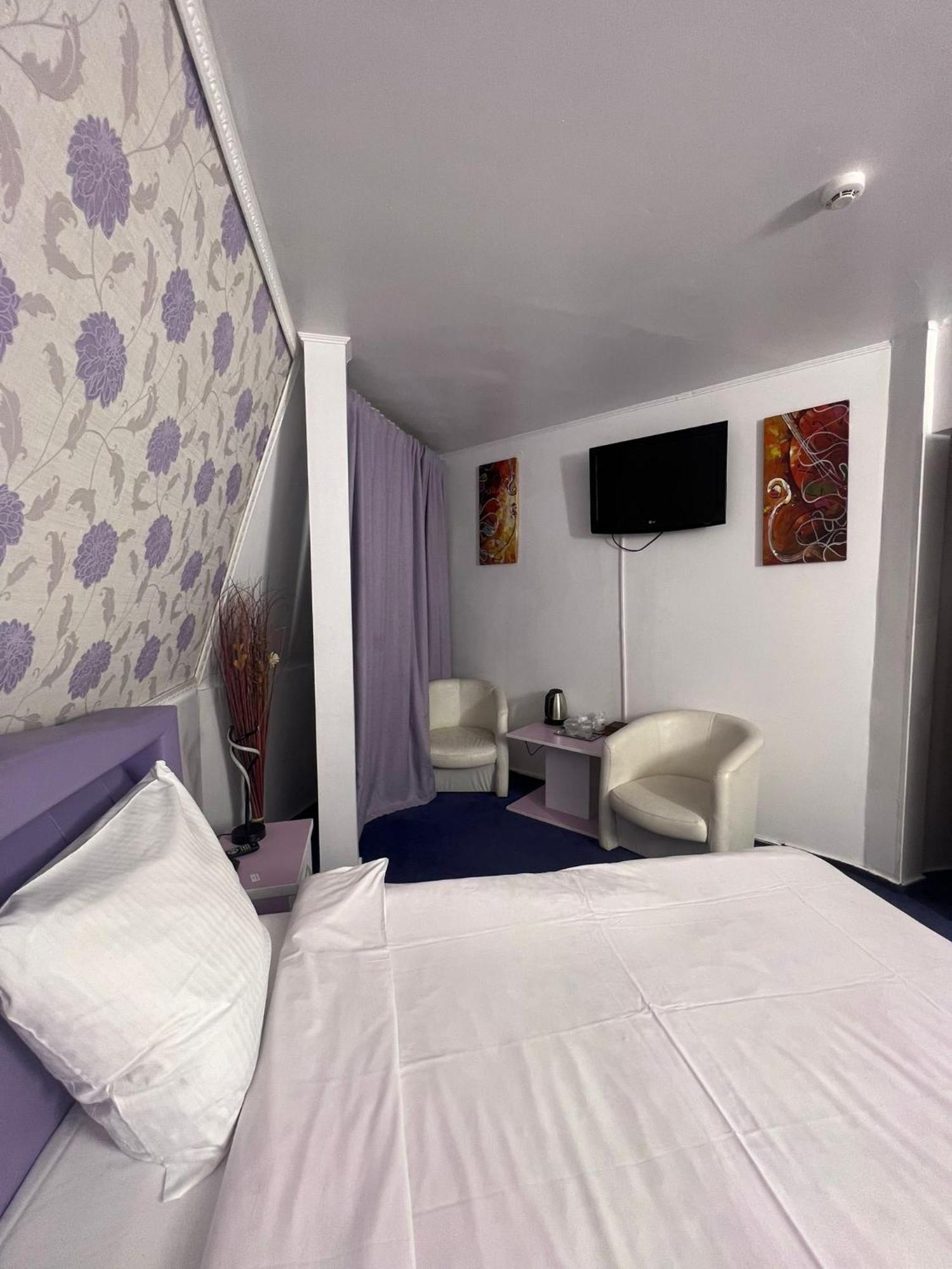 Hotel Evozava 3*