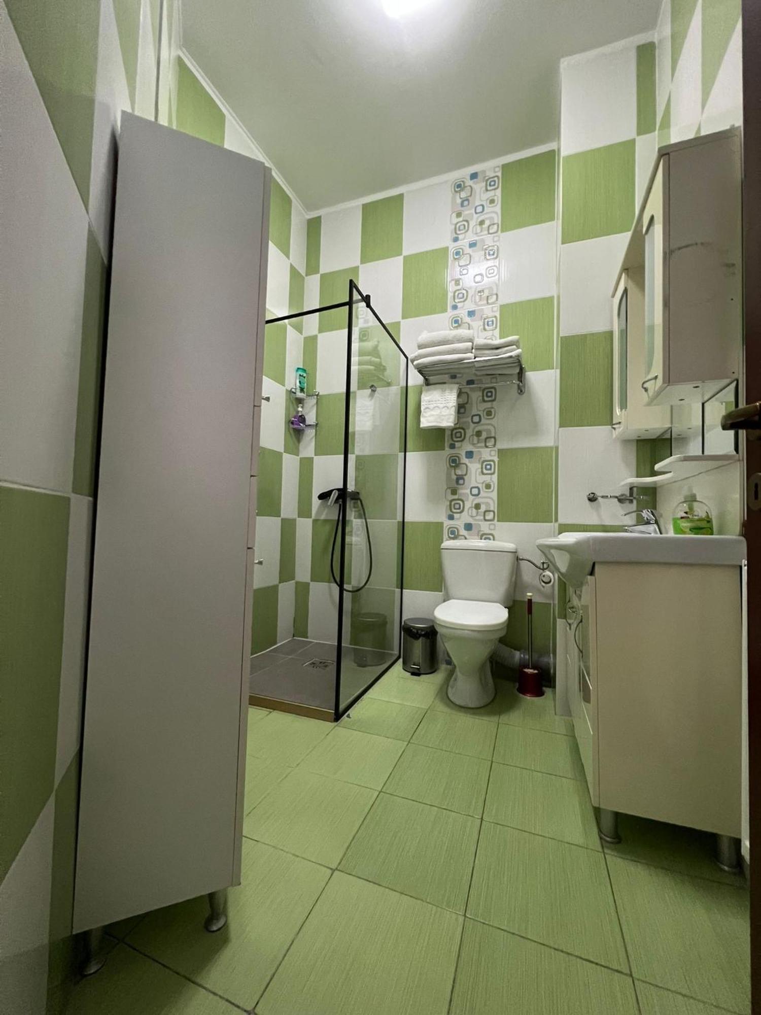 Evozava 3* Bucharest