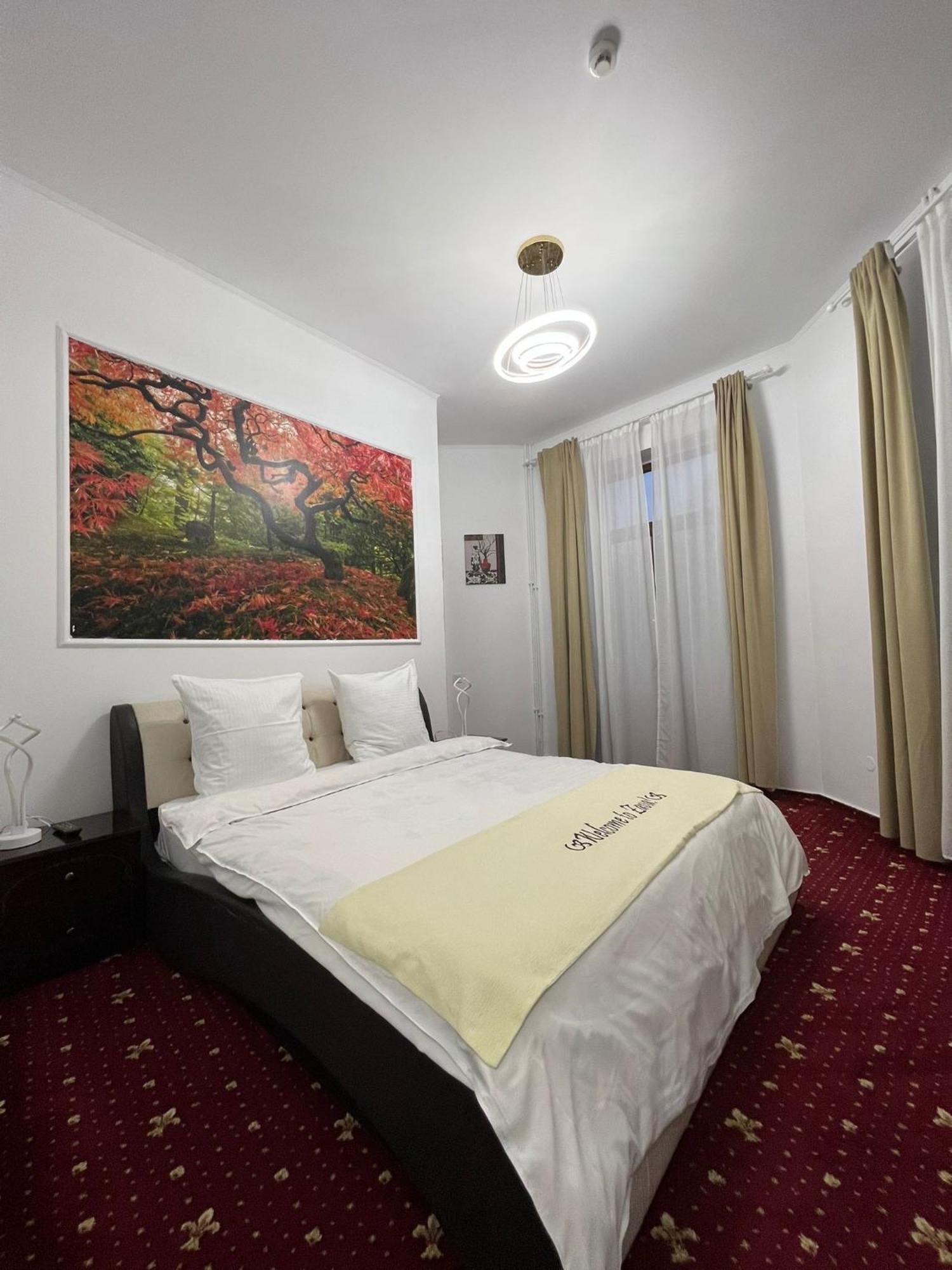 Evozava 3* Bucharest