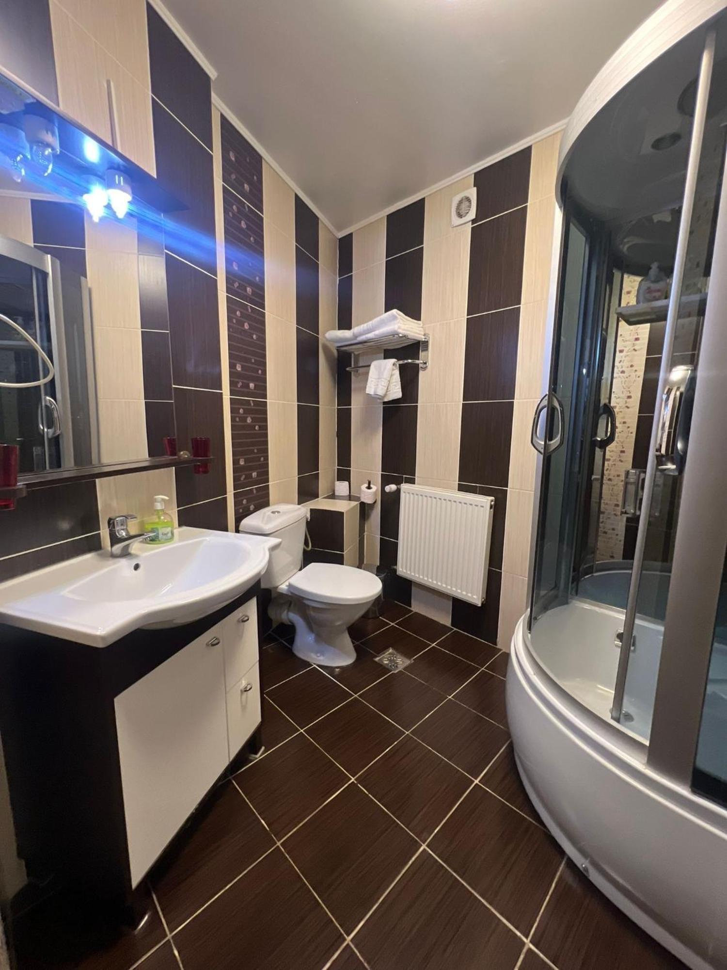 Evozava Hotel 3*