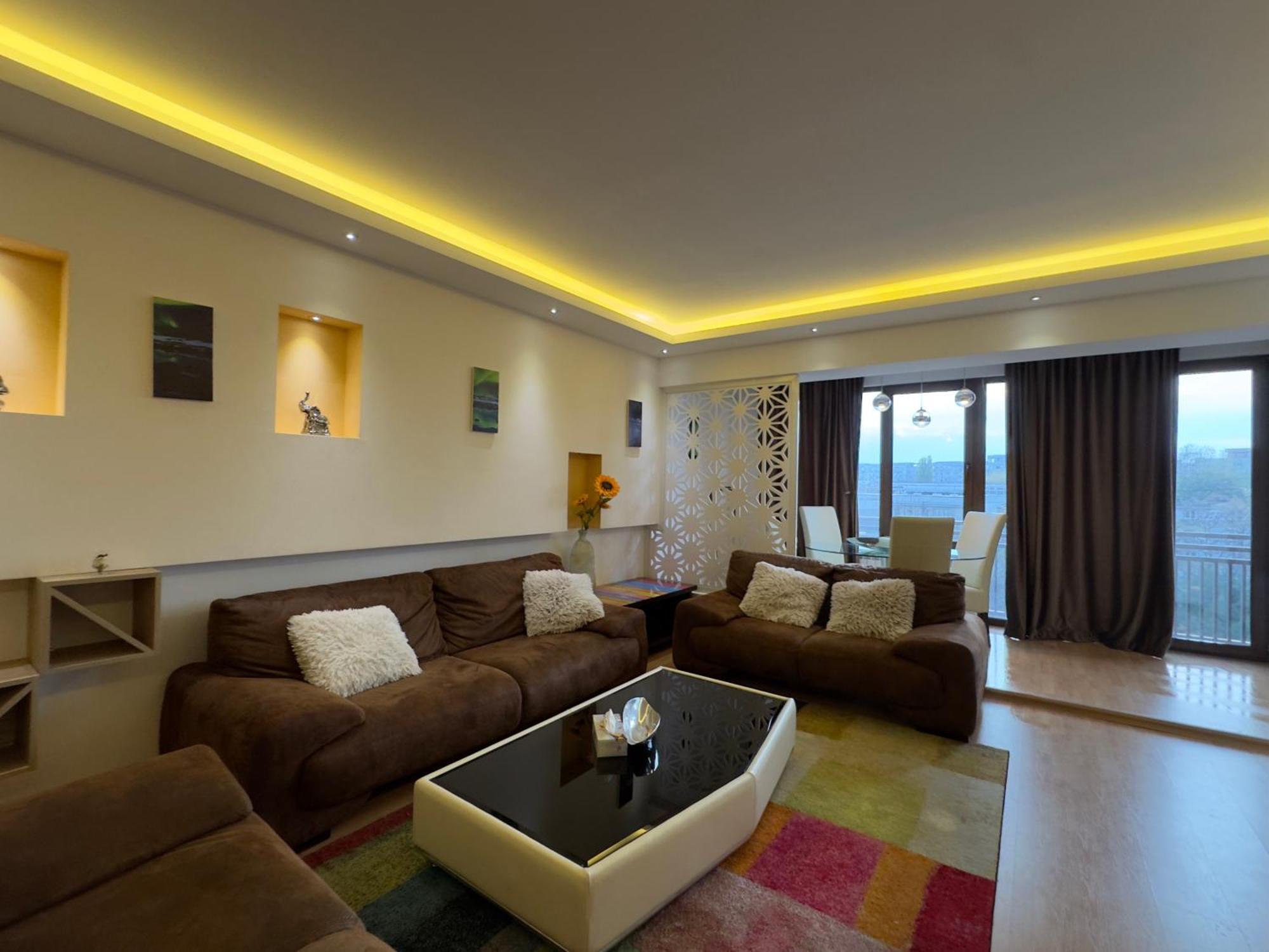Executive Flat By Chr Luxury