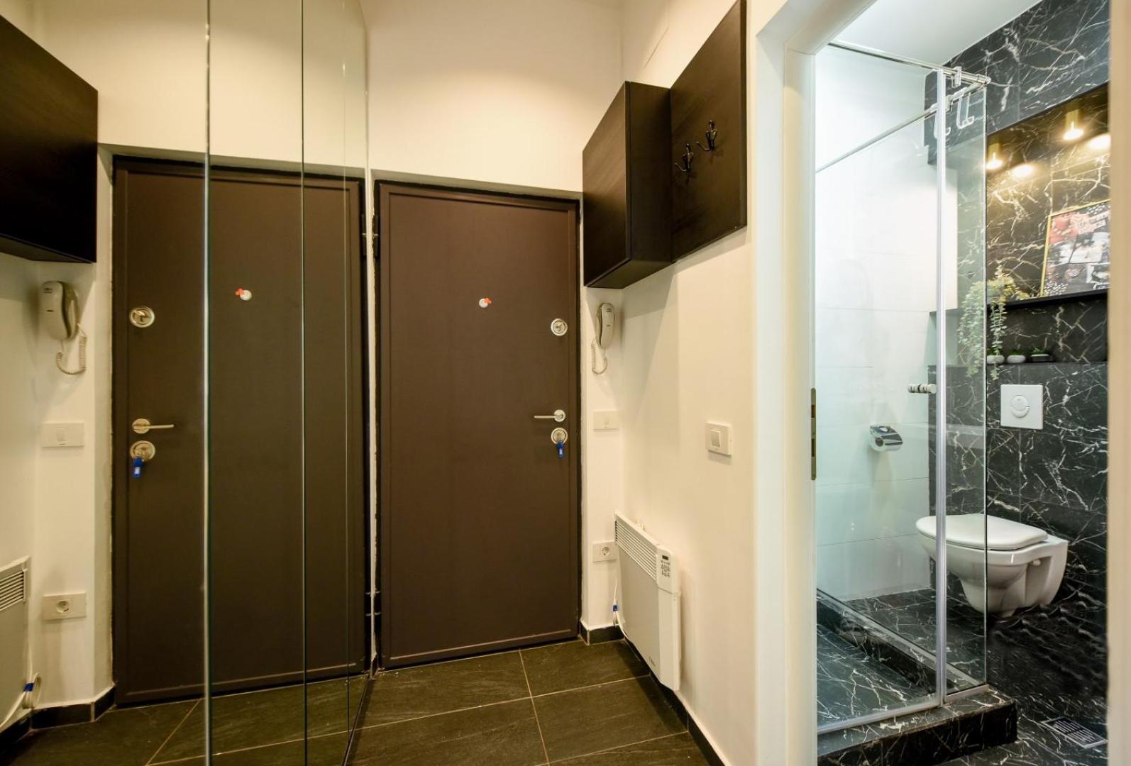 Apartment Calea Victoriei Elegance - Modern *