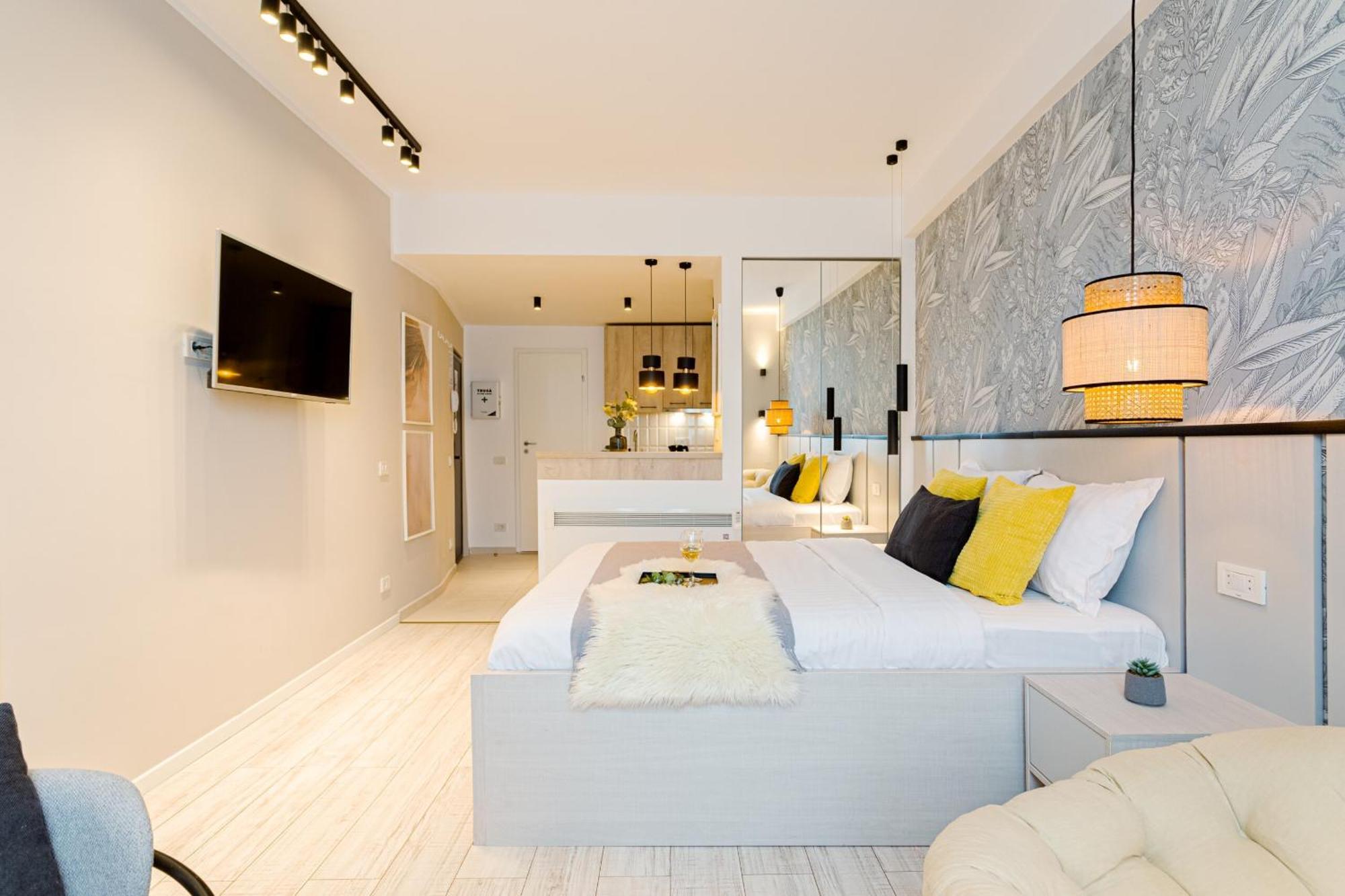 Centric Charm - Modern Living Bucharest