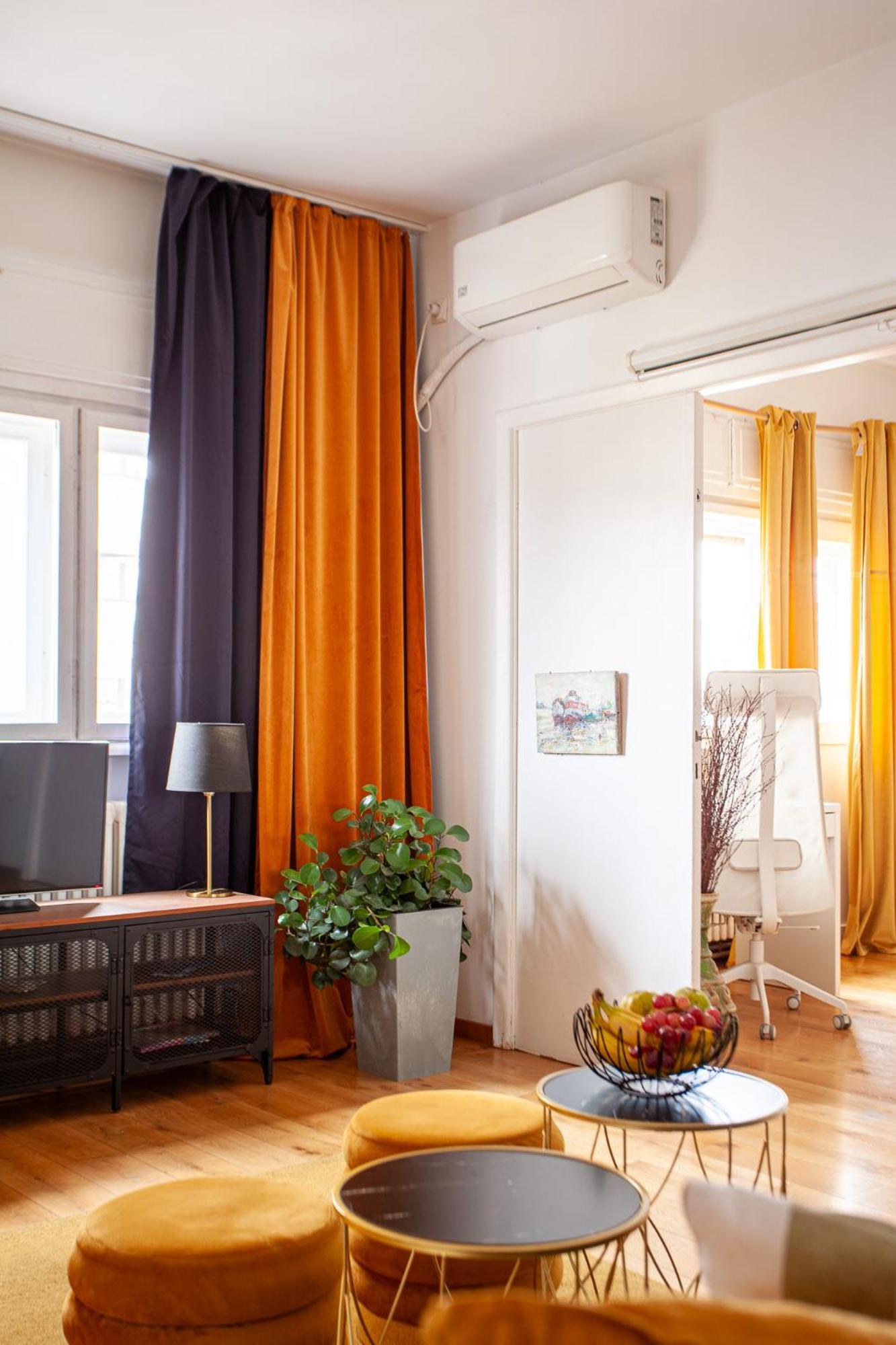 Apartment 2 2 Baths Oldtown Bucharest