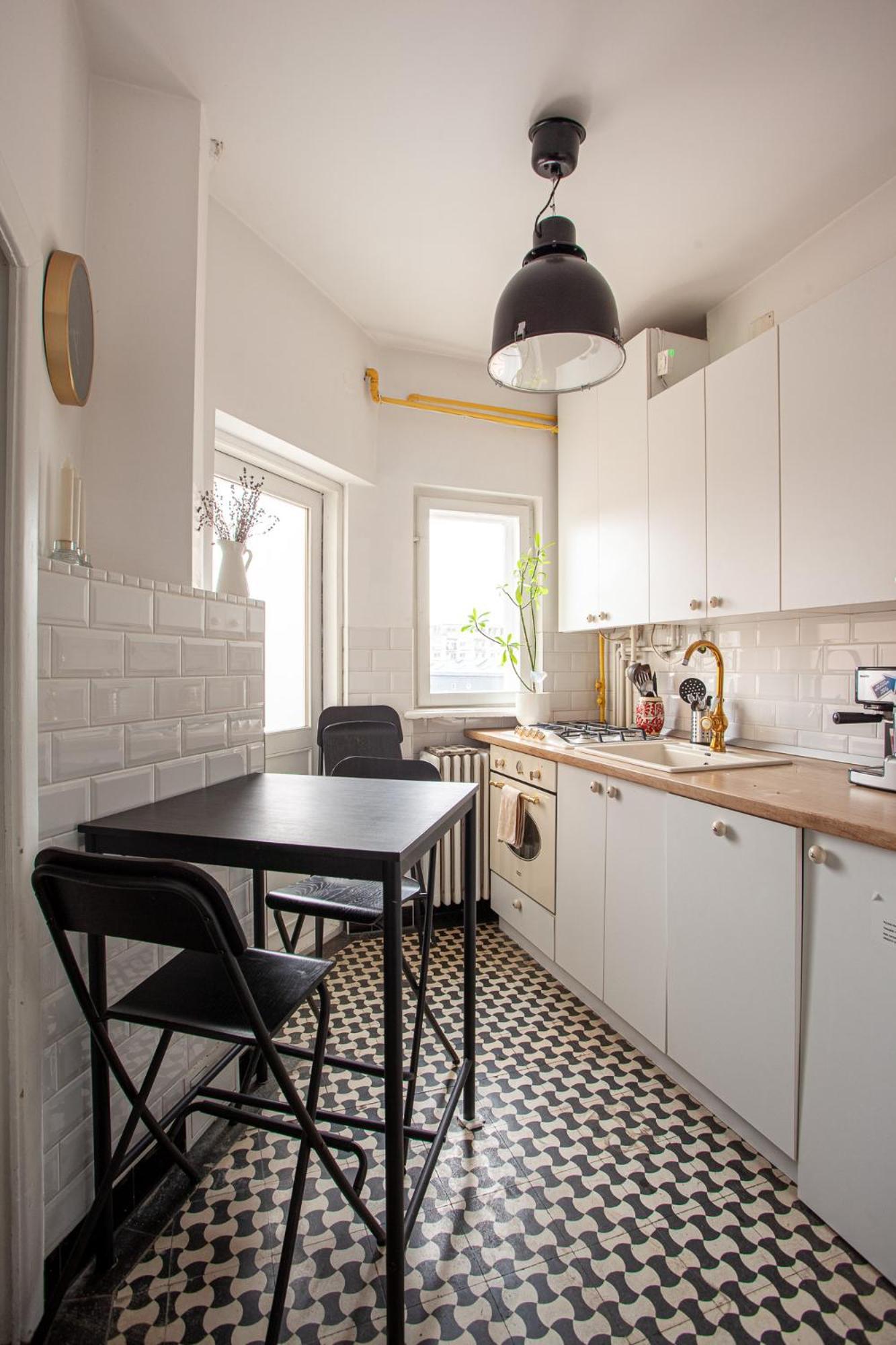 2 2 Baths Oldtown Apartment Bucharest