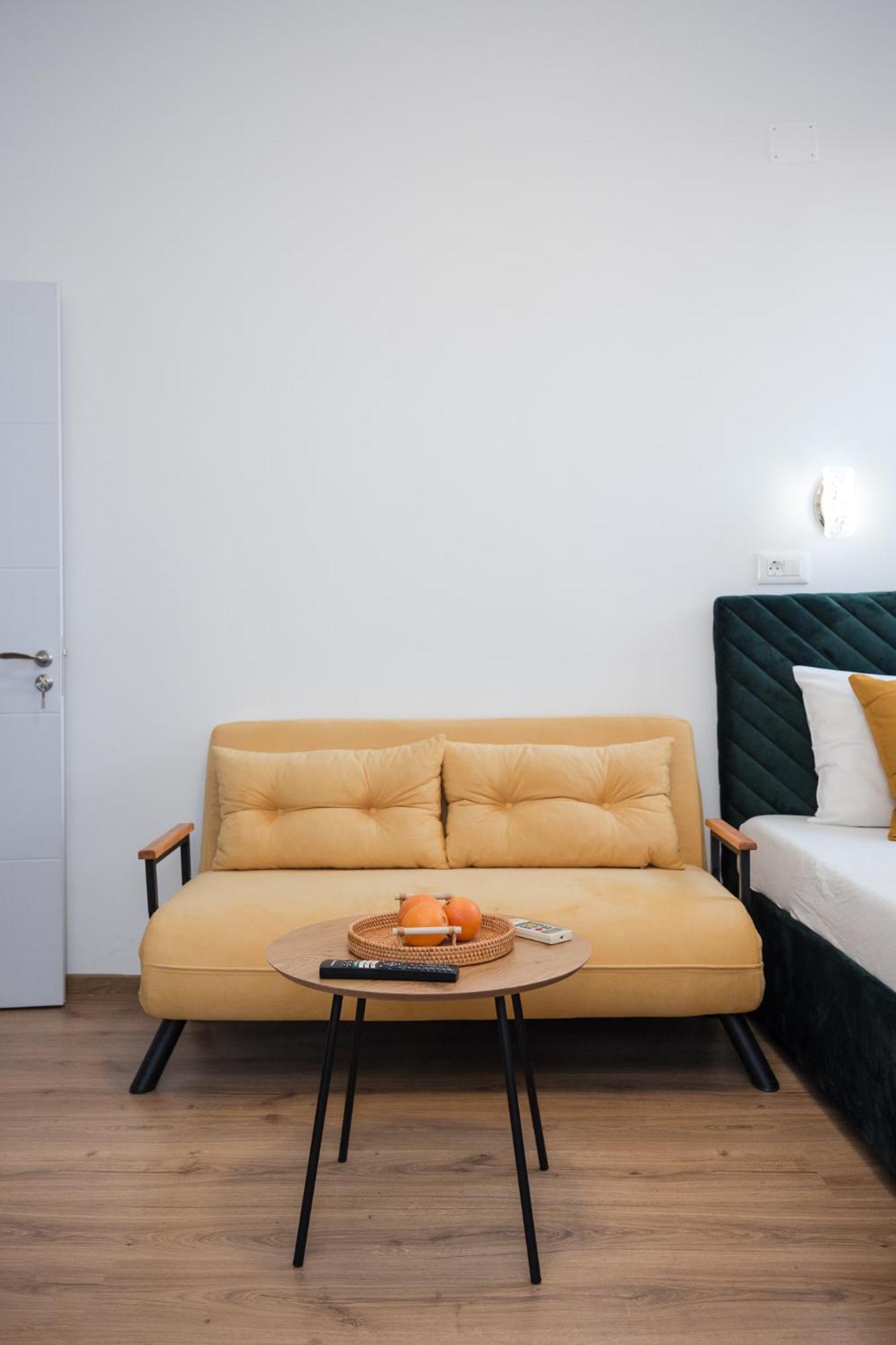 Bienvenue Studio-walking Distance To Old Town Apartment *