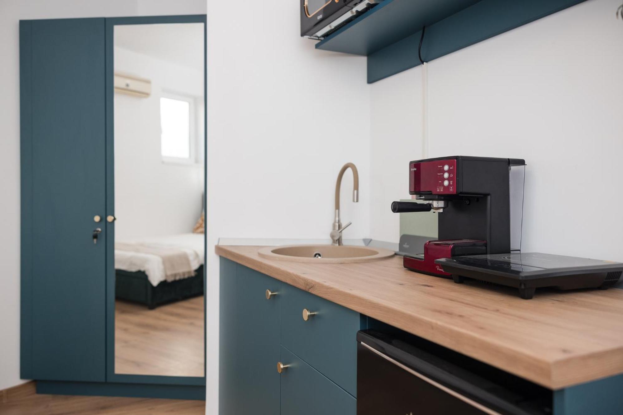 Apartamento Bienvenue Studio-walking Distance To Old Town Bucareste