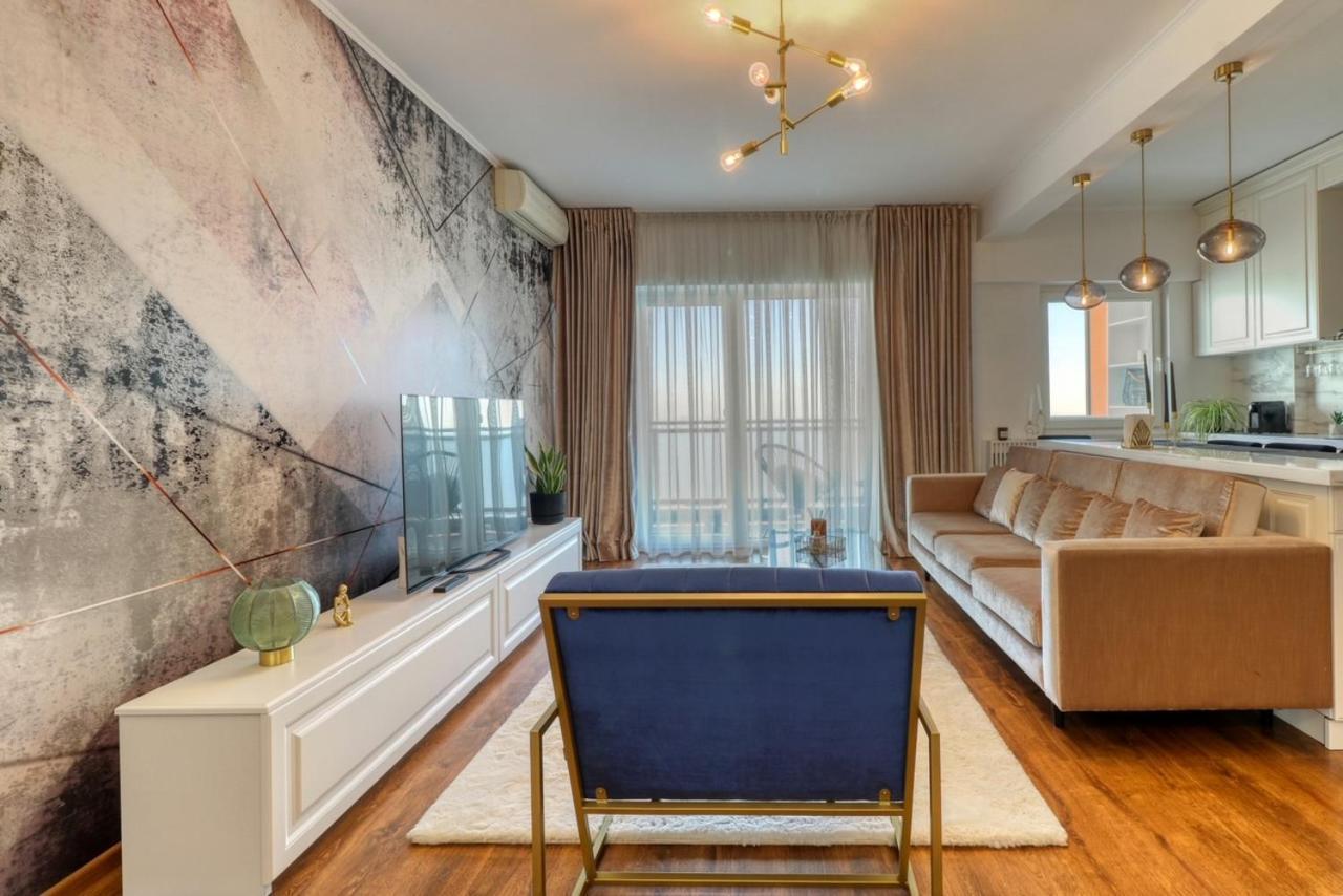 14th Luxury Flat Apartament Bucureşti