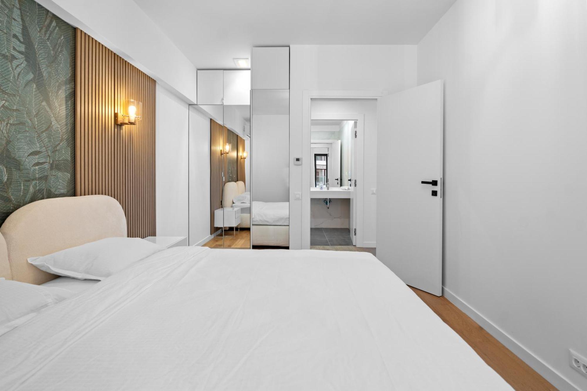 One Cotroceni - Luxurious With Balcony Apartment *