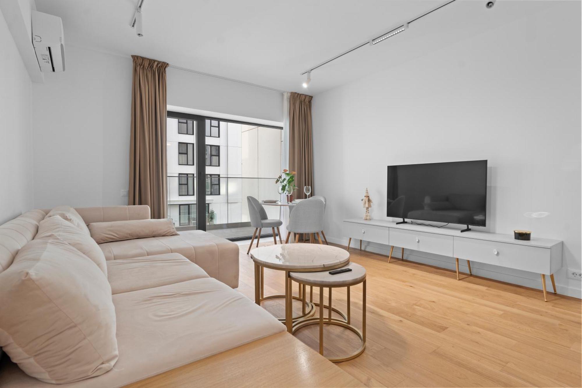 Apartment One Cotroceni - Luxurious With Balcony *