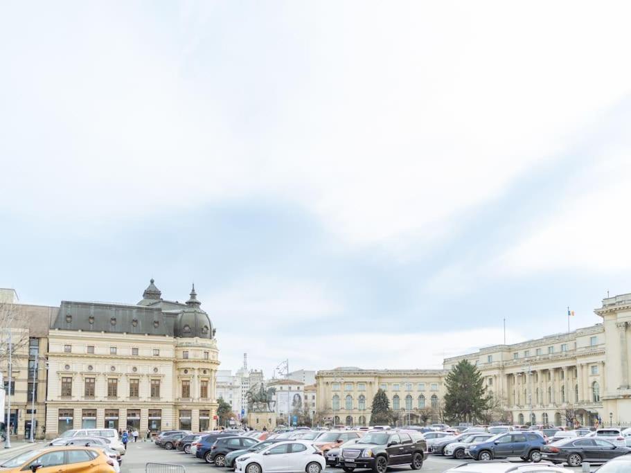 Chic 2br - Ateneu - Center * Bucureşti