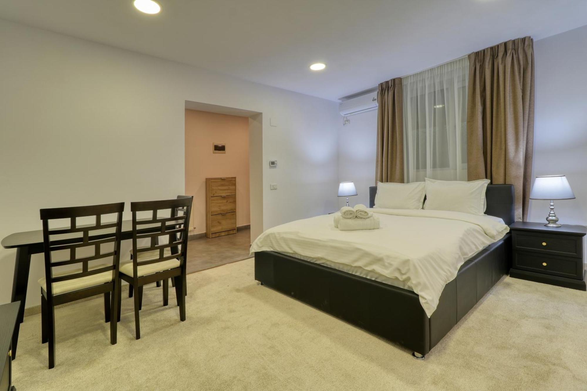 2 Hidden Gems - U Need - By Uni88 Apartment