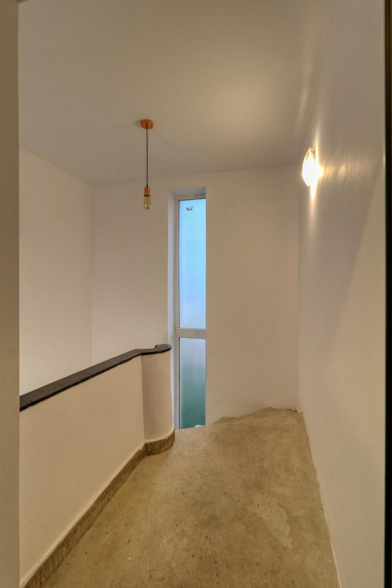 Apartment 2 Hidden Gems - U Need - By Uni88
