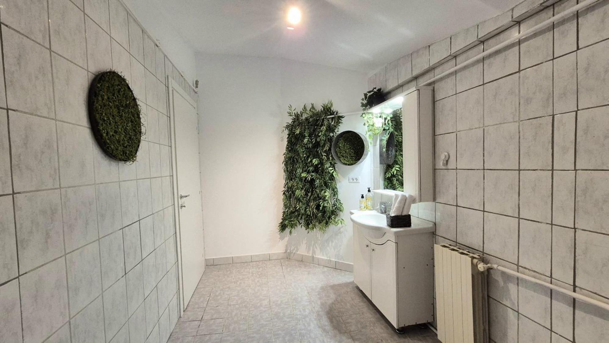 Boutique Old 4 * Bucureşti