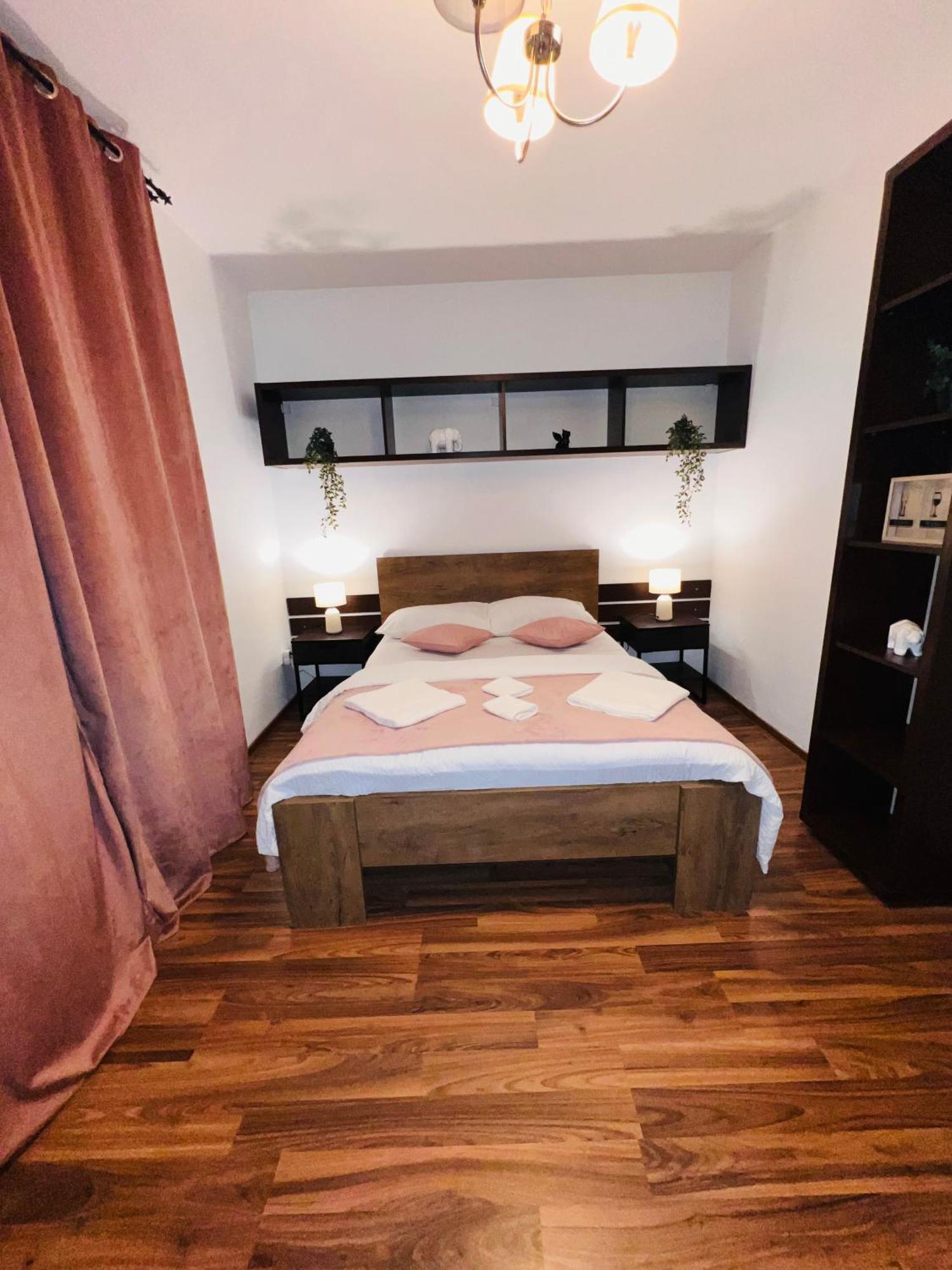 Apartament Romana-34-you Bucureşti
