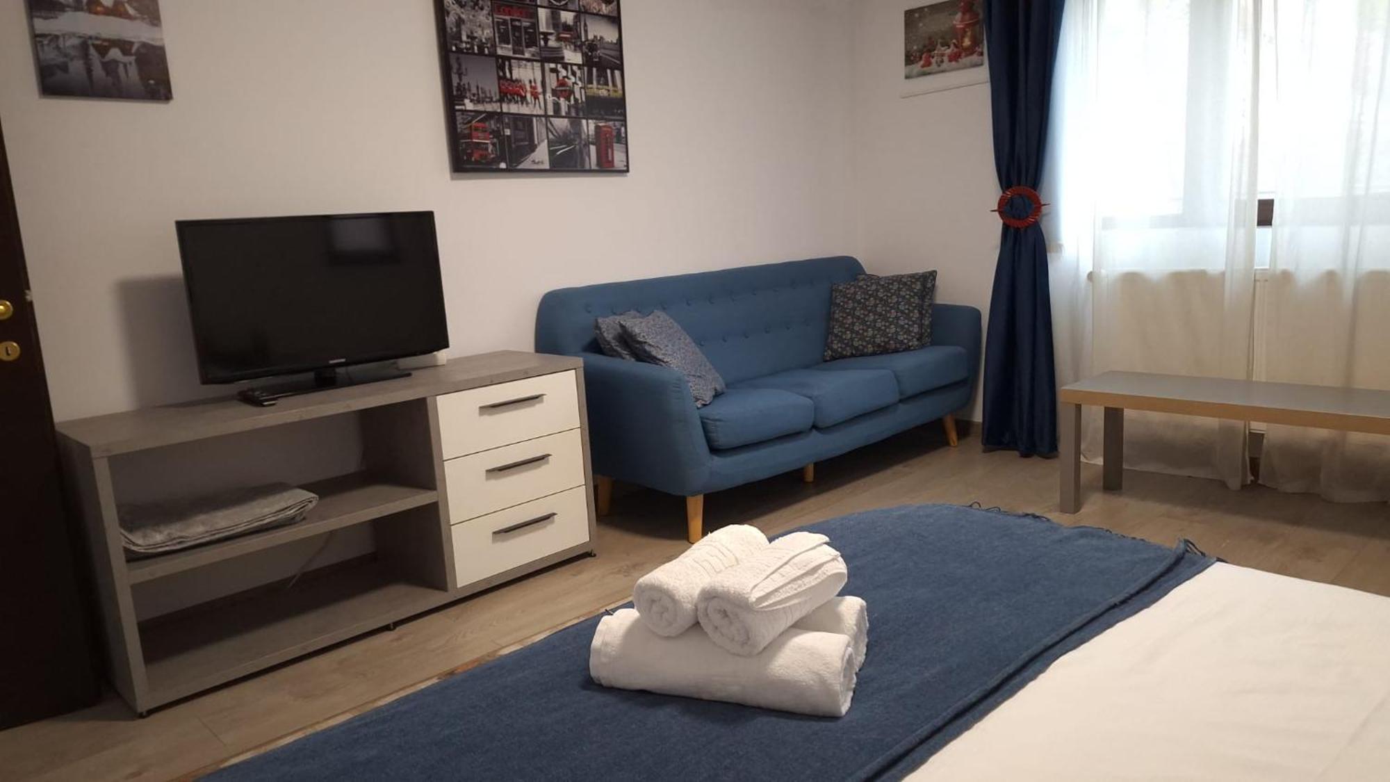 Apartament 38 Silviu Bucureşti