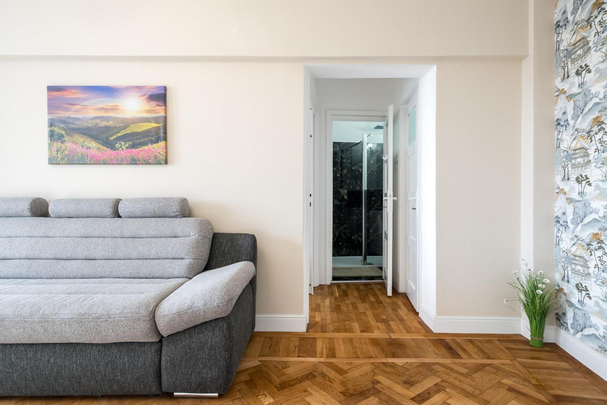Apartment View With Private Balcony *