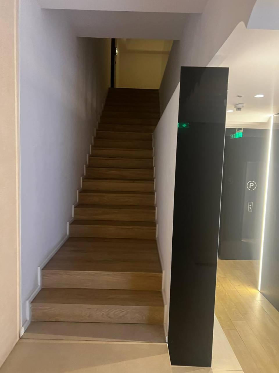 Cortina Apartment *