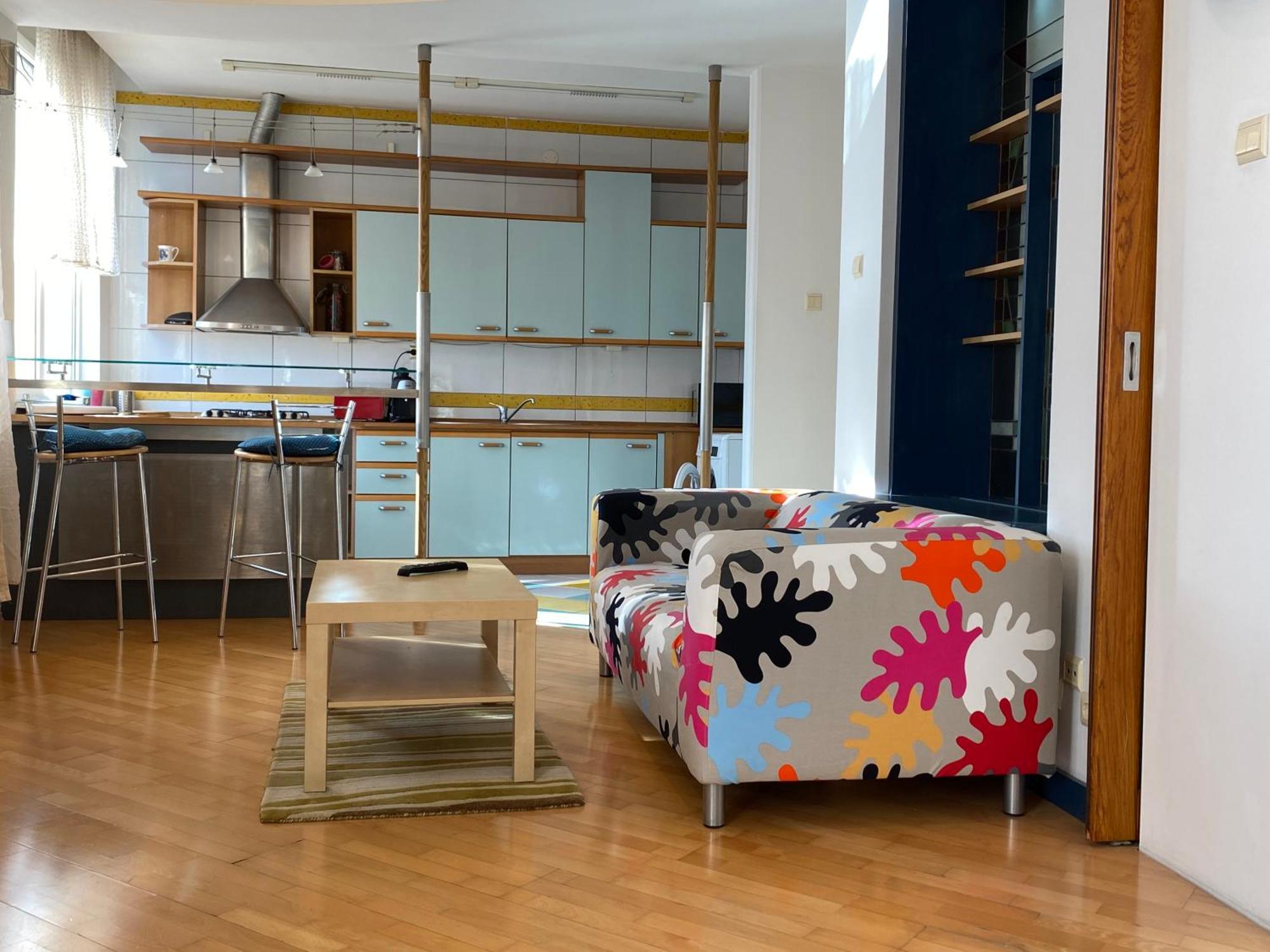 Cosy In The Heart Of Apartment