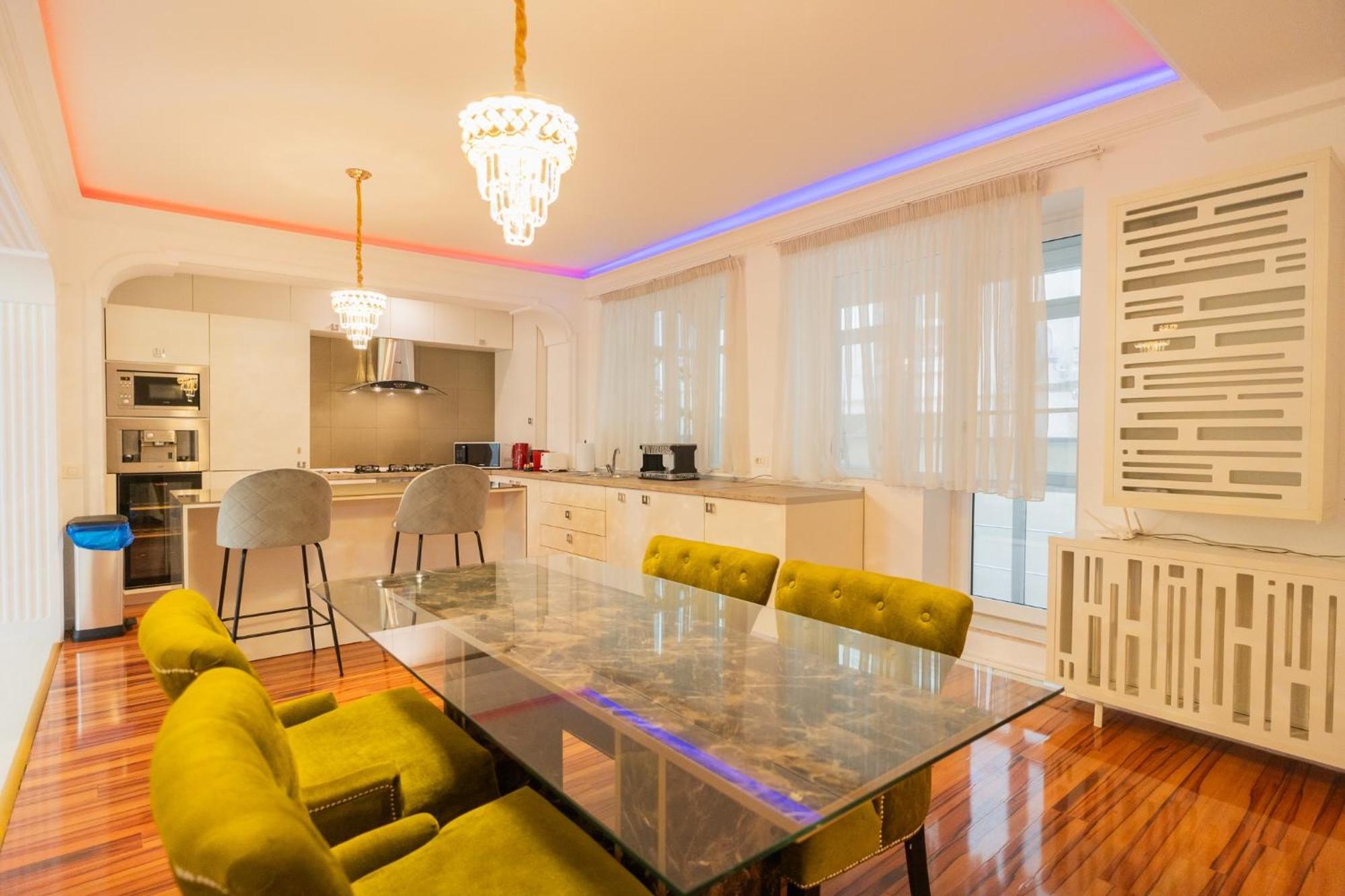 Luxurious With Swimming Pool - Herastrau Park * Bucharest