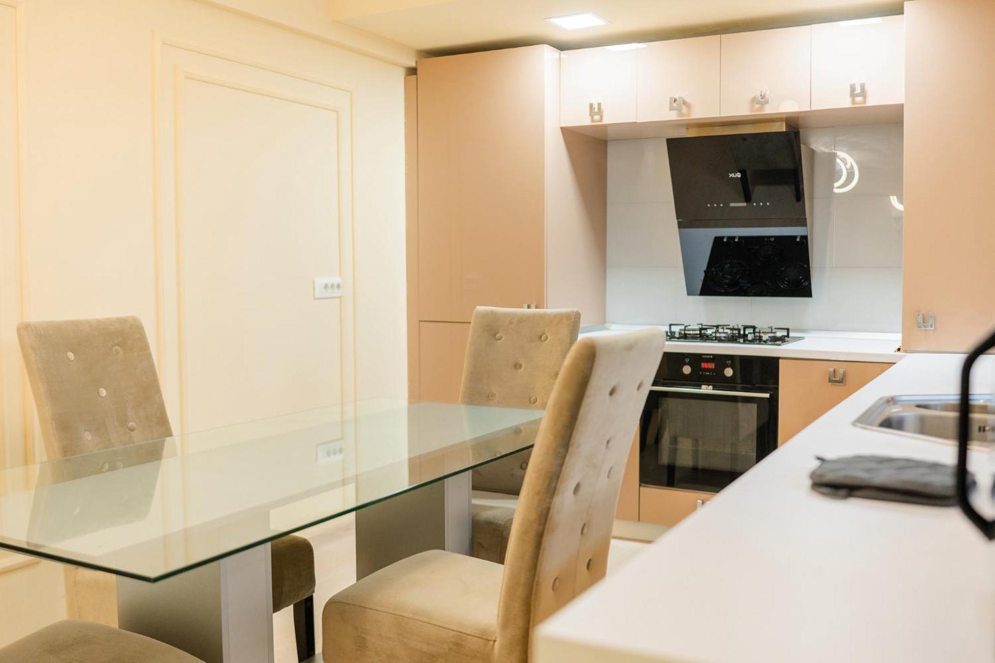 Apartment Luxurious With Swimming Pool - Herastrau Park
