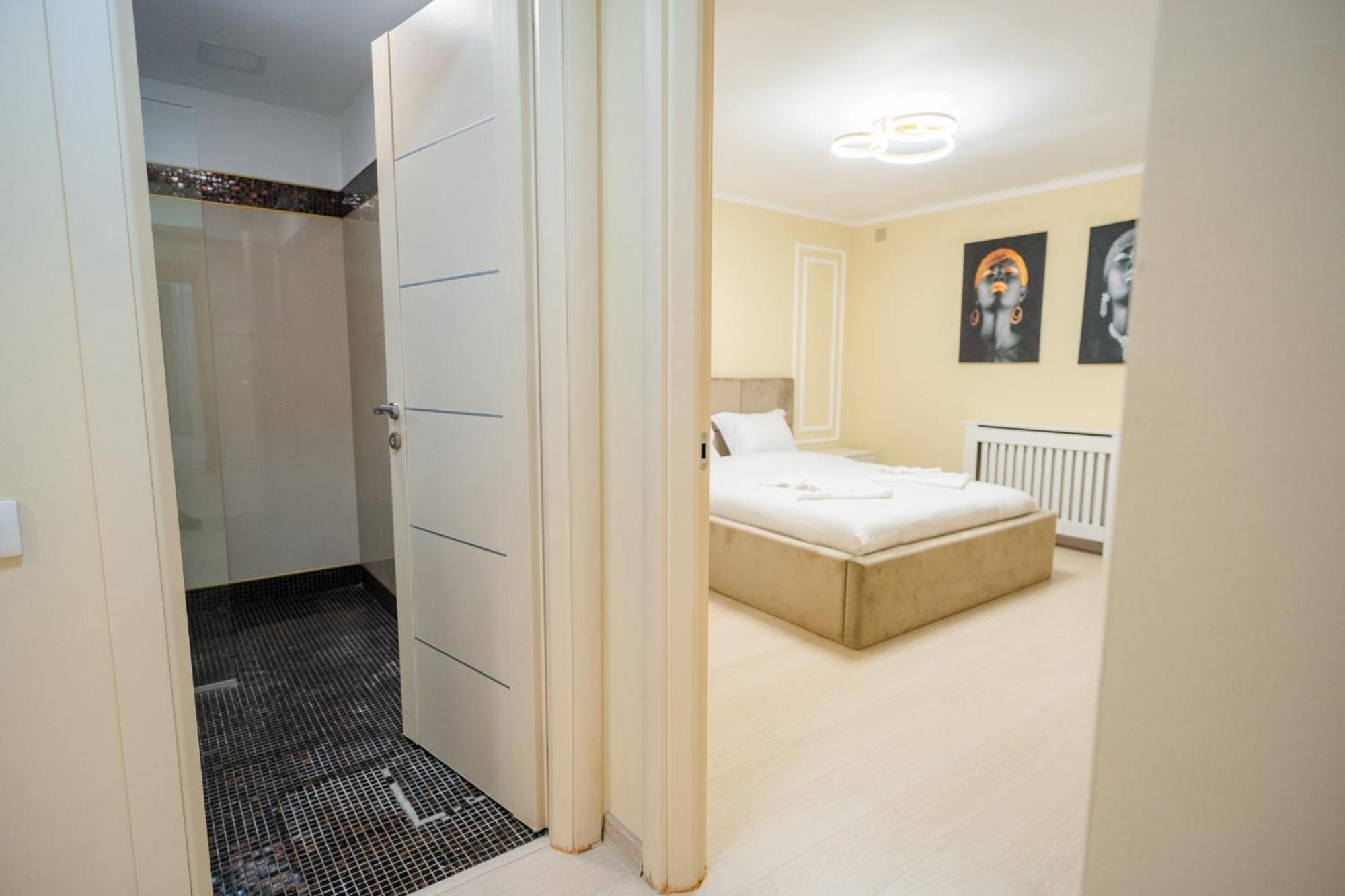Luxurious With Swimming Pool - Herastrau Park Apartment *
