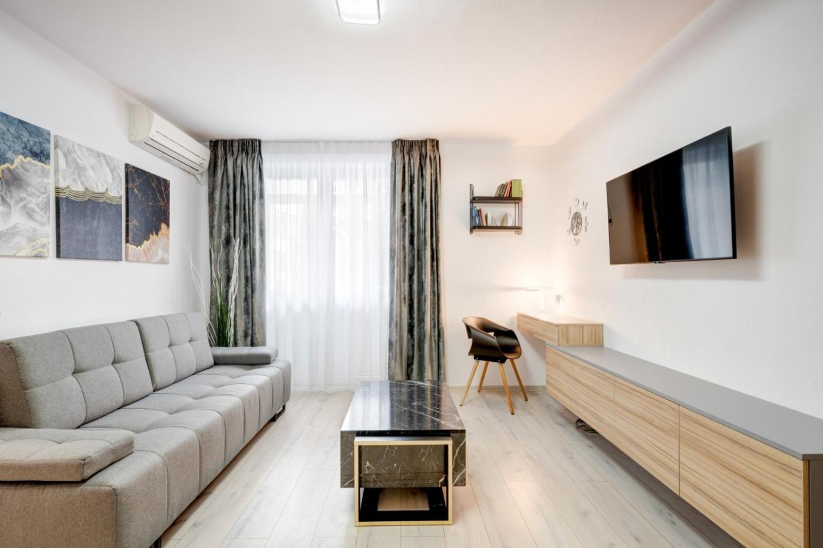 Elegant Old Town Escape Apartament *