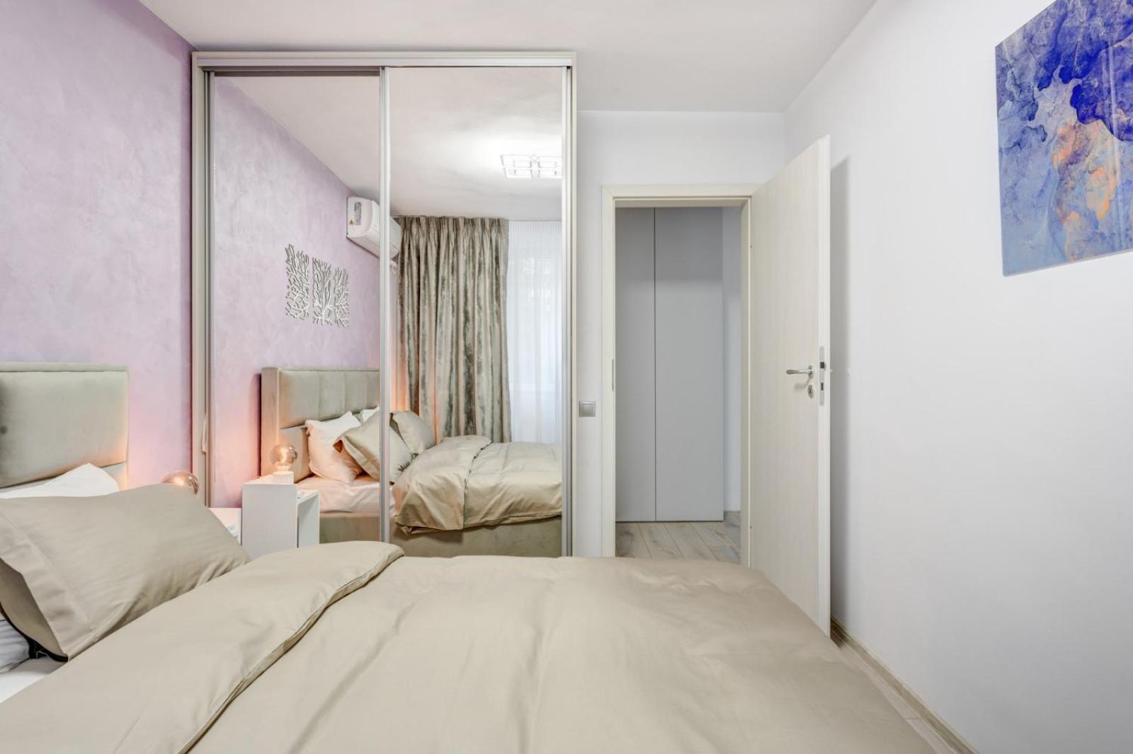 Apartament Elegant Old Town Escape