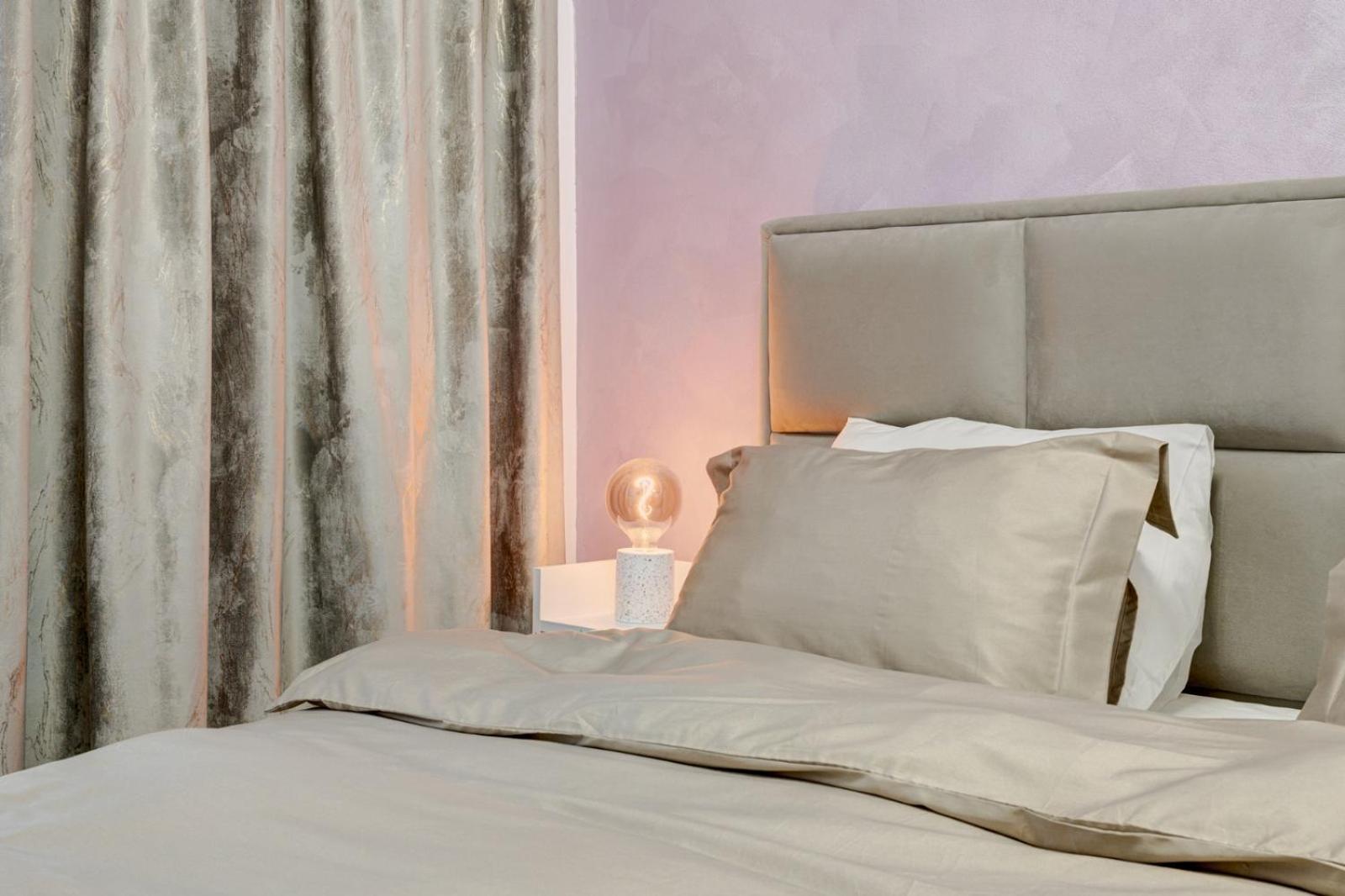 Elegant Old Town Escape Apartament *