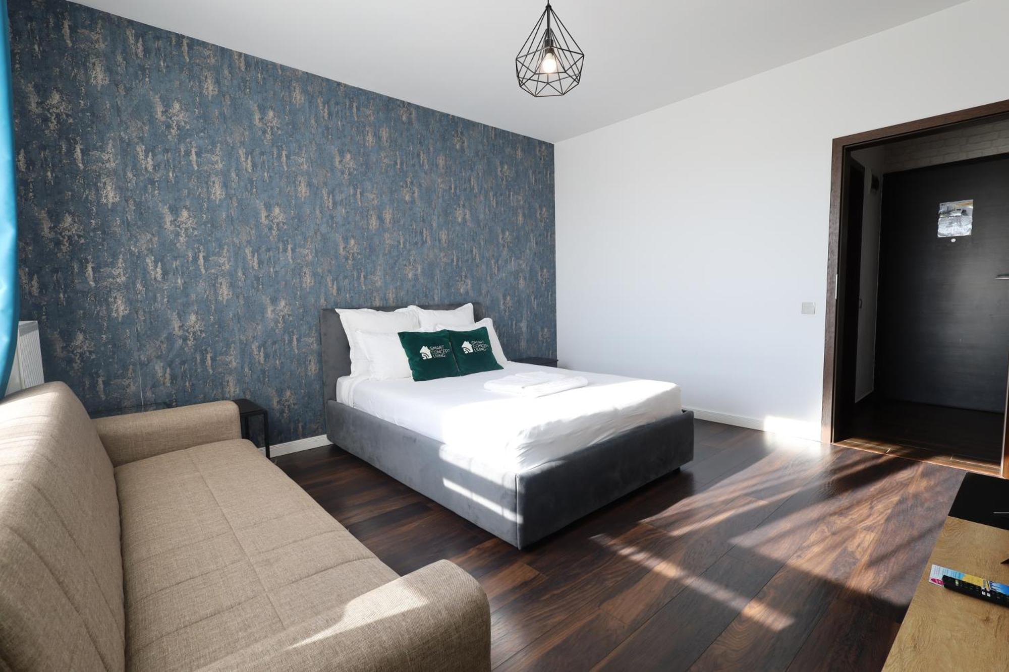 Smart Concept Living Plaza Apartment